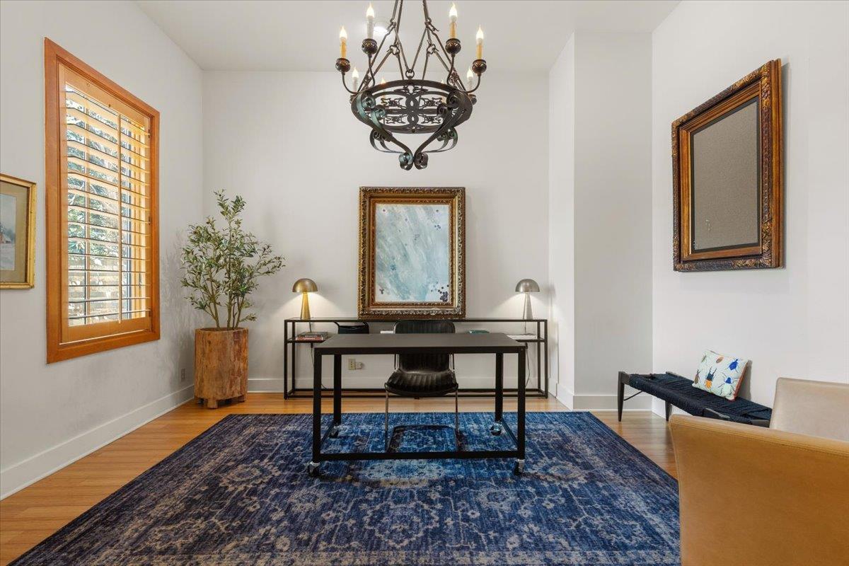 2207 Forest Trl # A, Austin, TX 78703