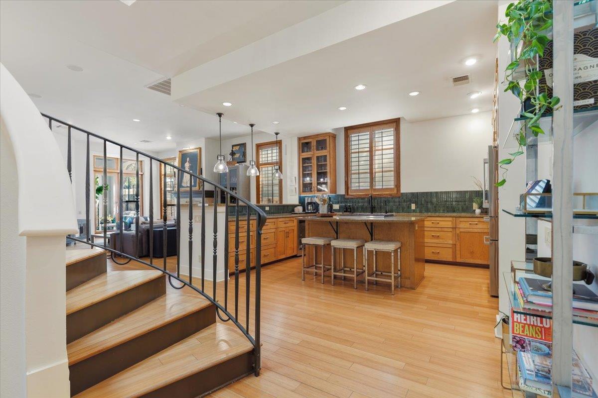 2207 Forest Trl # A, Austin, TX 78703