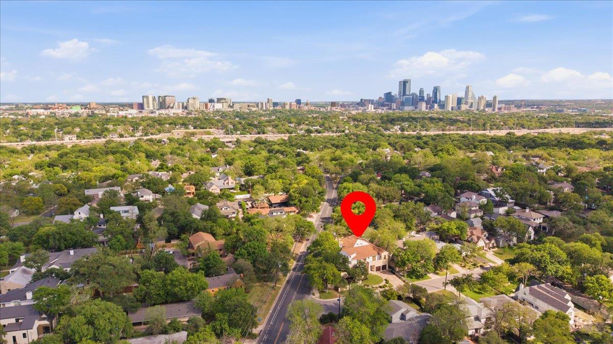 2207 Forest Trl # A, Austin, TX 78703
