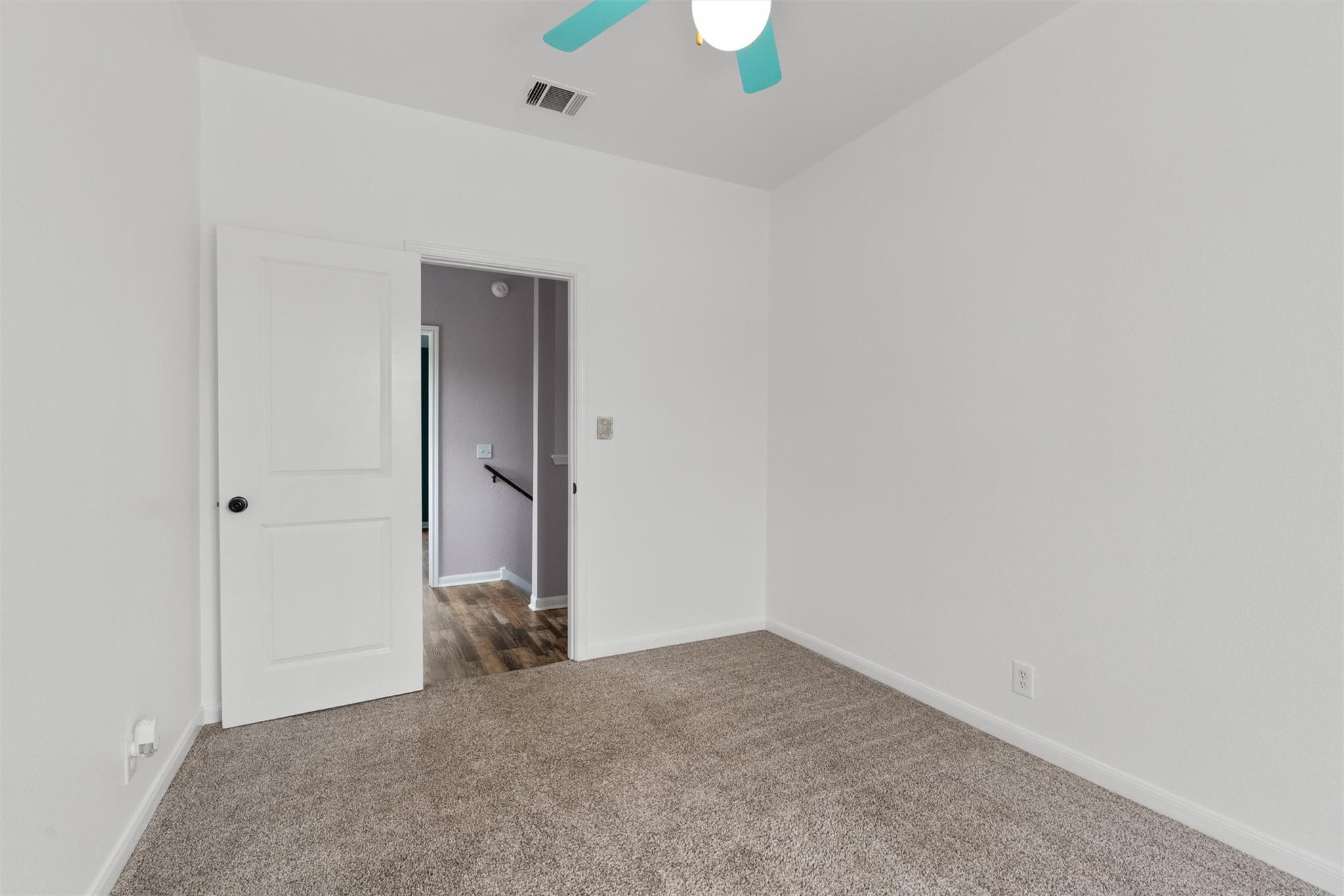 709 Sparkling Brook Ln, Leander, TX 78641