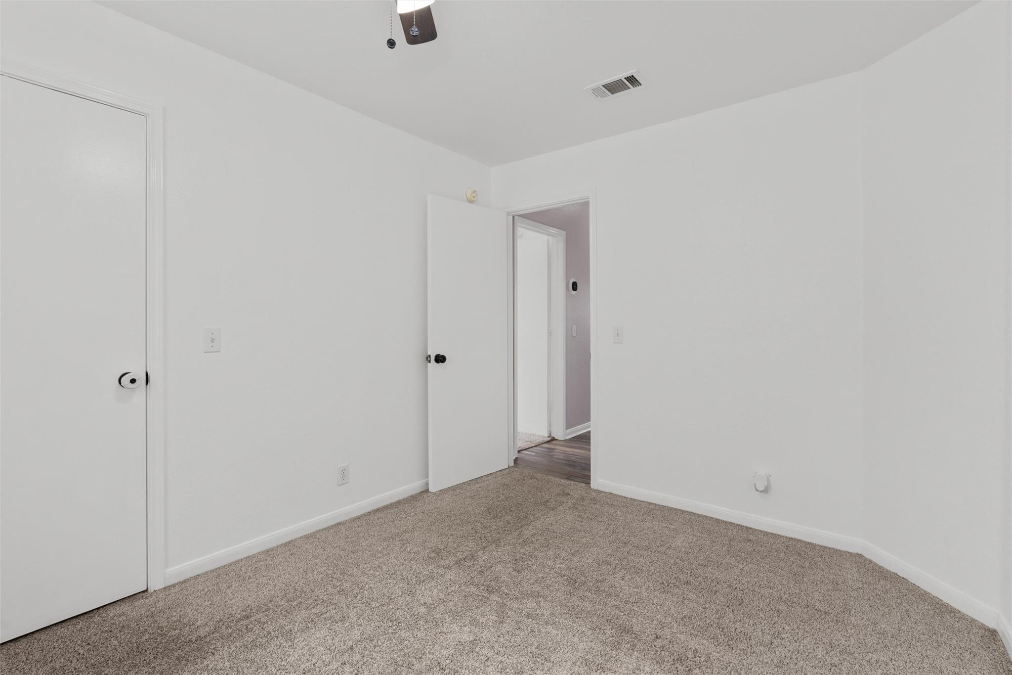 709 Sparkling Brook Ln, Leander, TX 78641