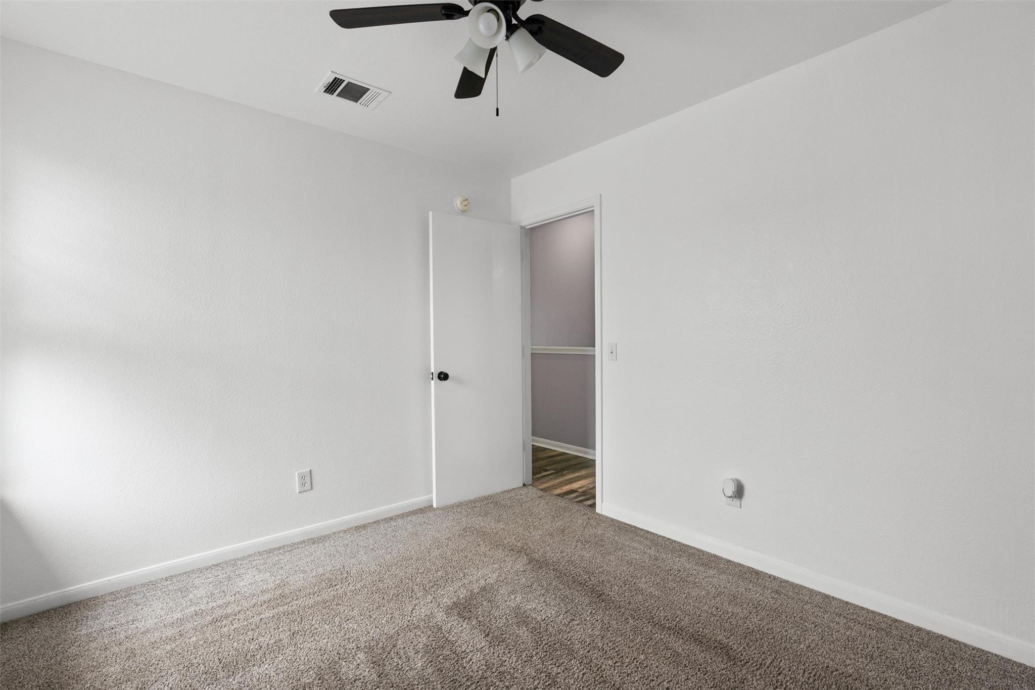 709 Sparkling Brook Ln, Leander, TX 78641