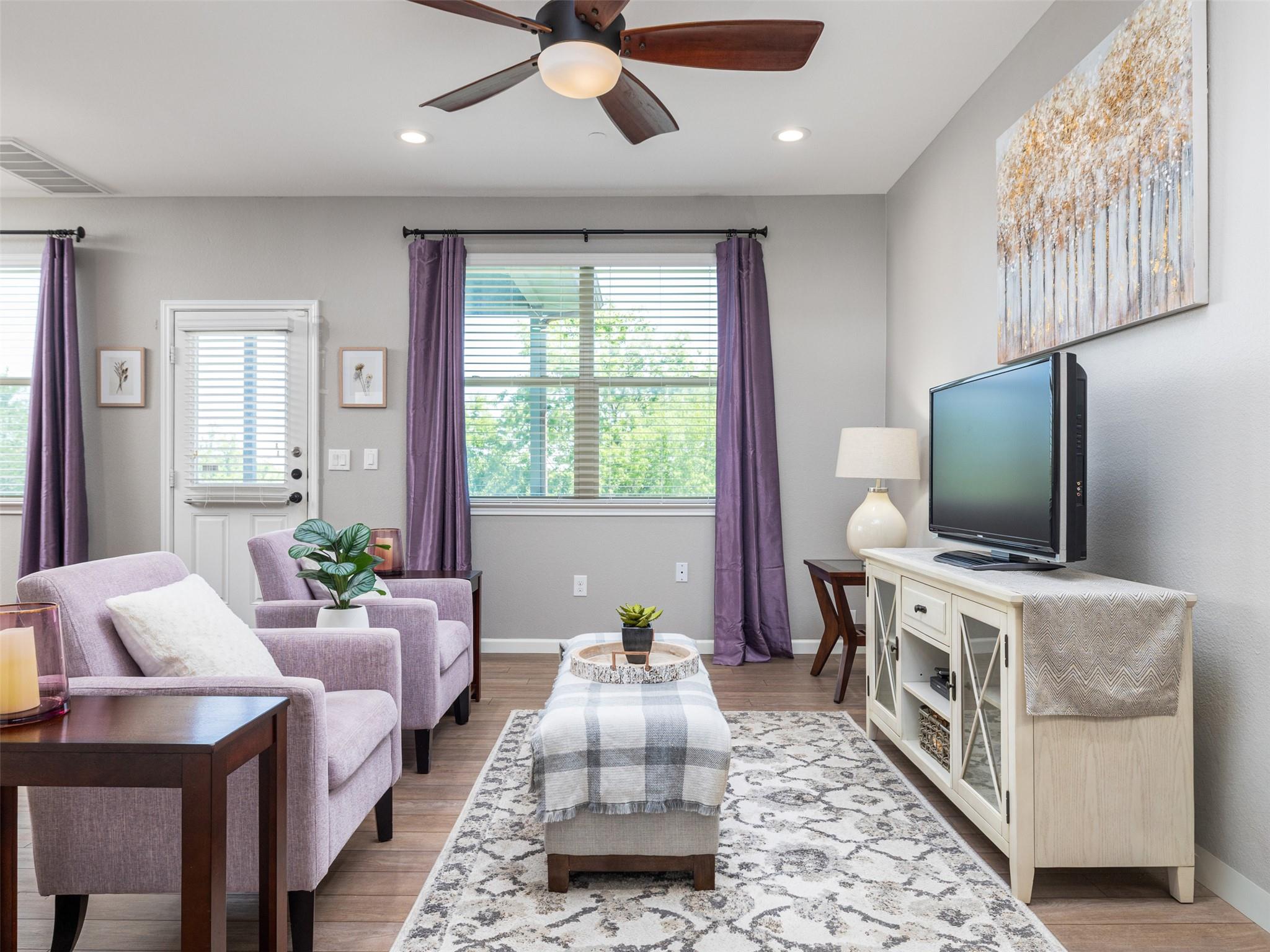 1001 Zodiac Ln # 28, Round Rock, TX 78665