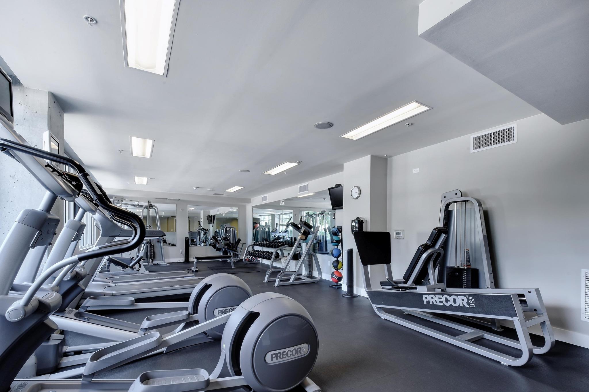 210 Lee Barton Dr # 401, Austin, TX 78704