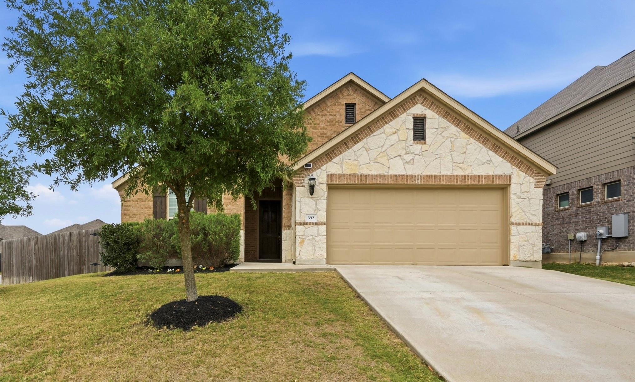 392 Algaroba Loop, Buda, TX 78610