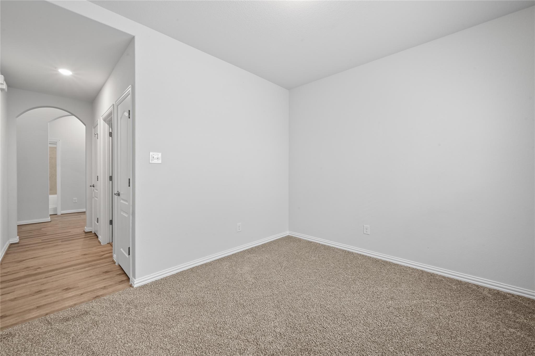 392 Algaroba Loop, Buda, TX 78610