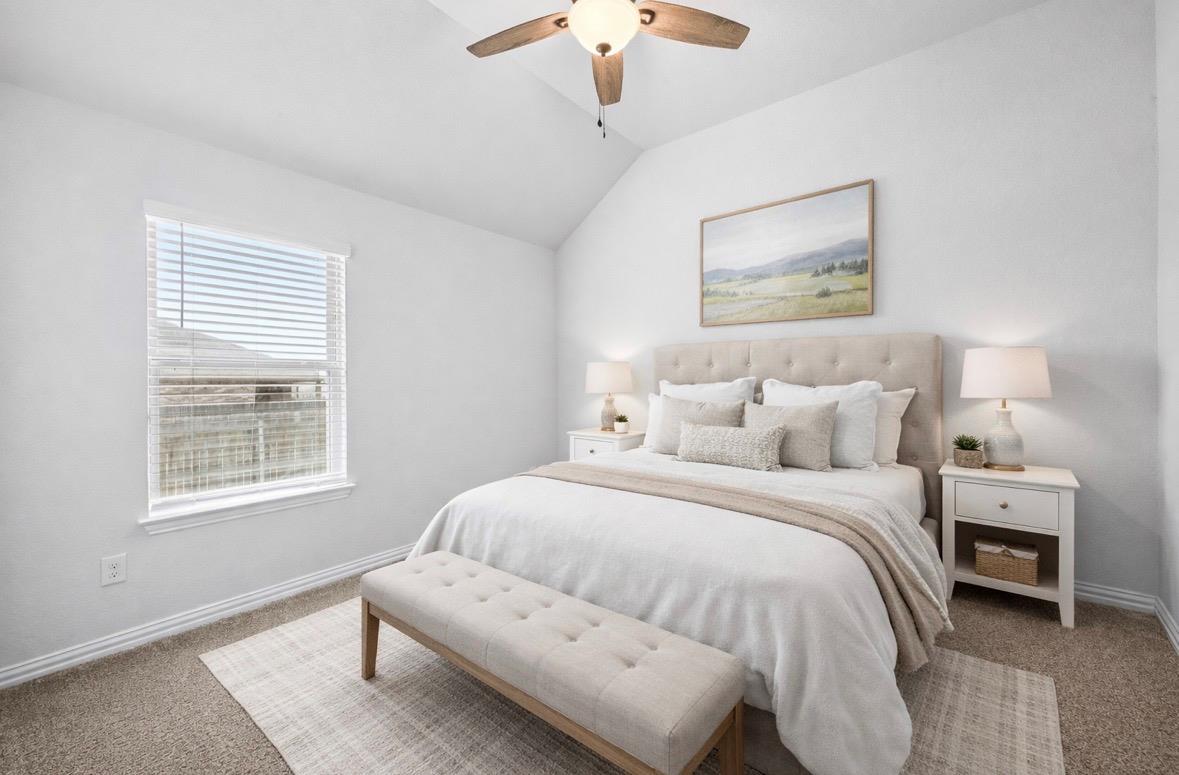 392 Algaroba Loop, Buda, TX 78610