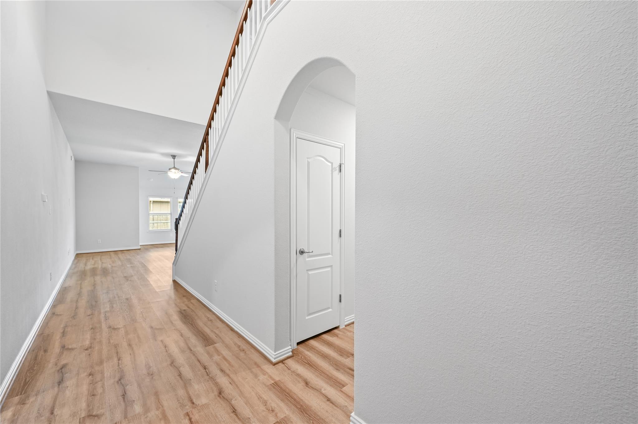 392 Algaroba Loop, Buda, TX 78610