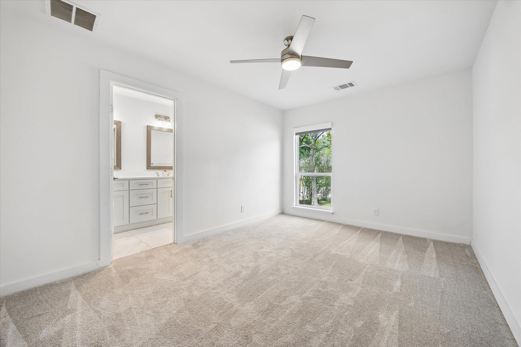 5305 Basswood Ln, Austin, TX 78723