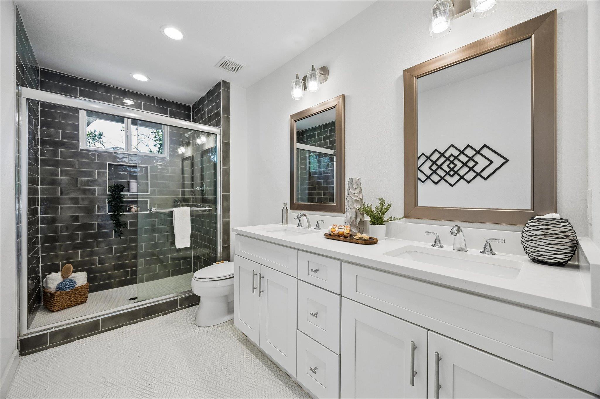 5305 Basswood Ln, Austin, TX 78723