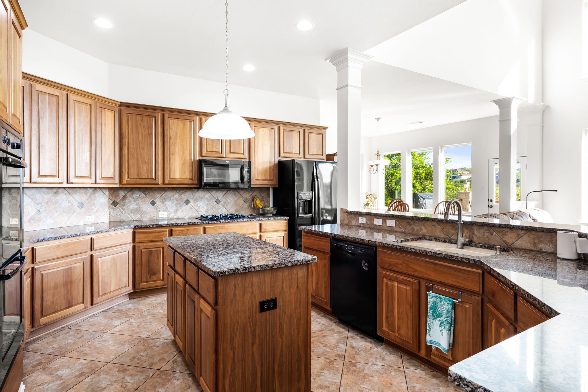 3205 Wild Canyon Loop, Austin, TX 78732