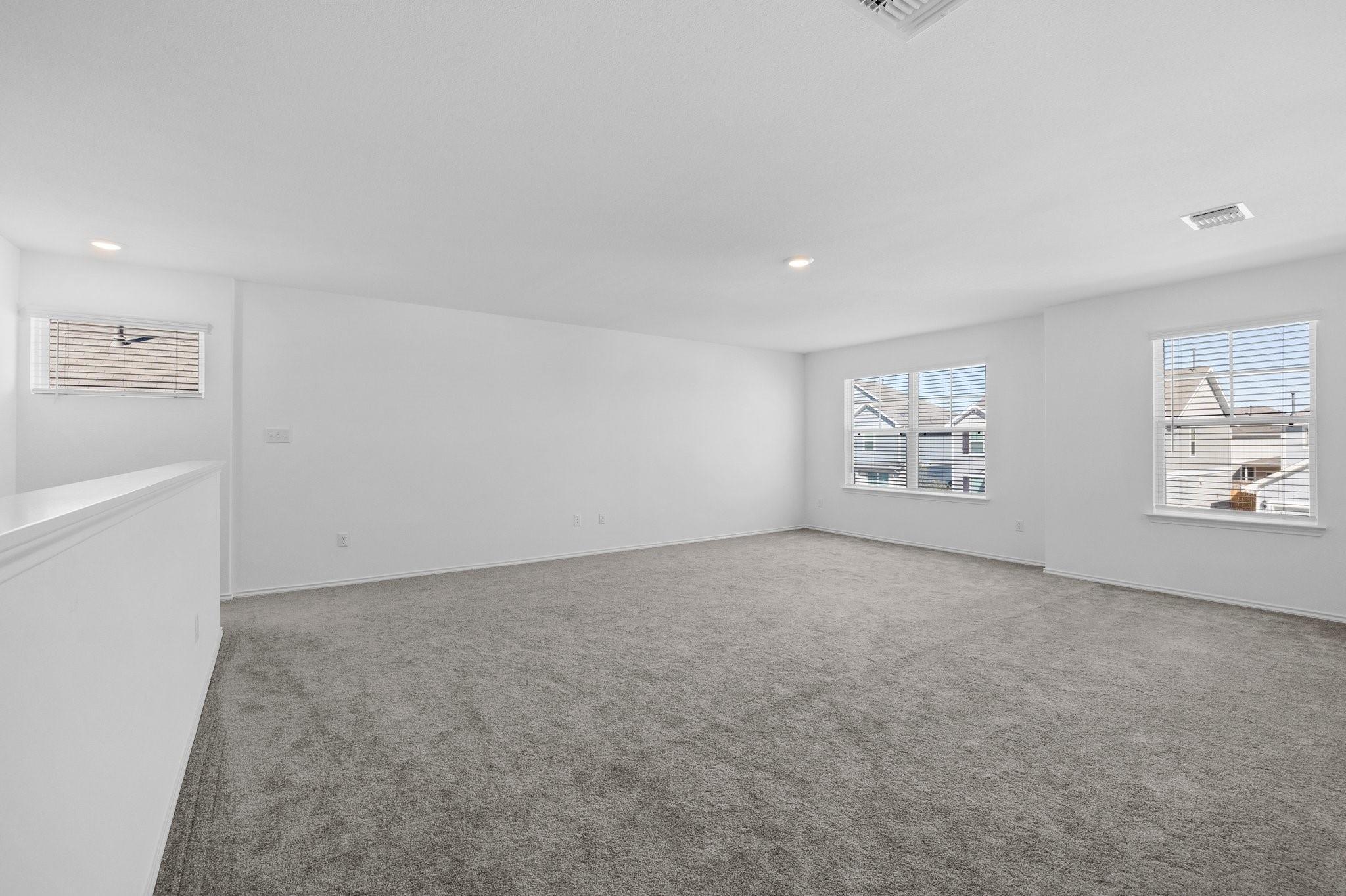 1605 Holly Lake Dr, Leander, TX 78641