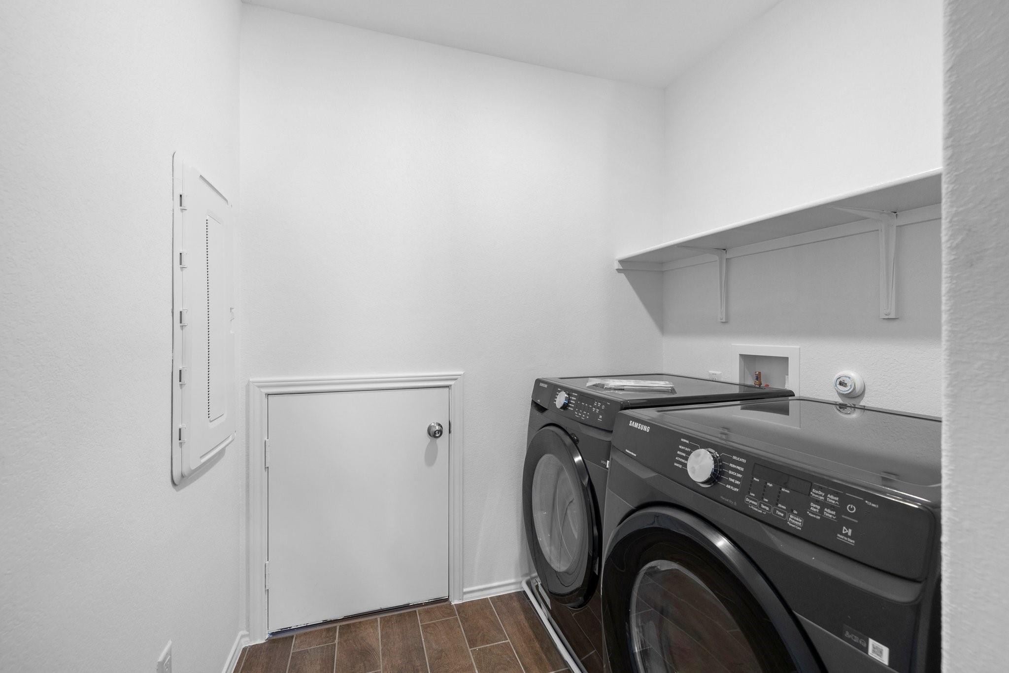 1605 Holly Lake Dr, Leander, TX 78641