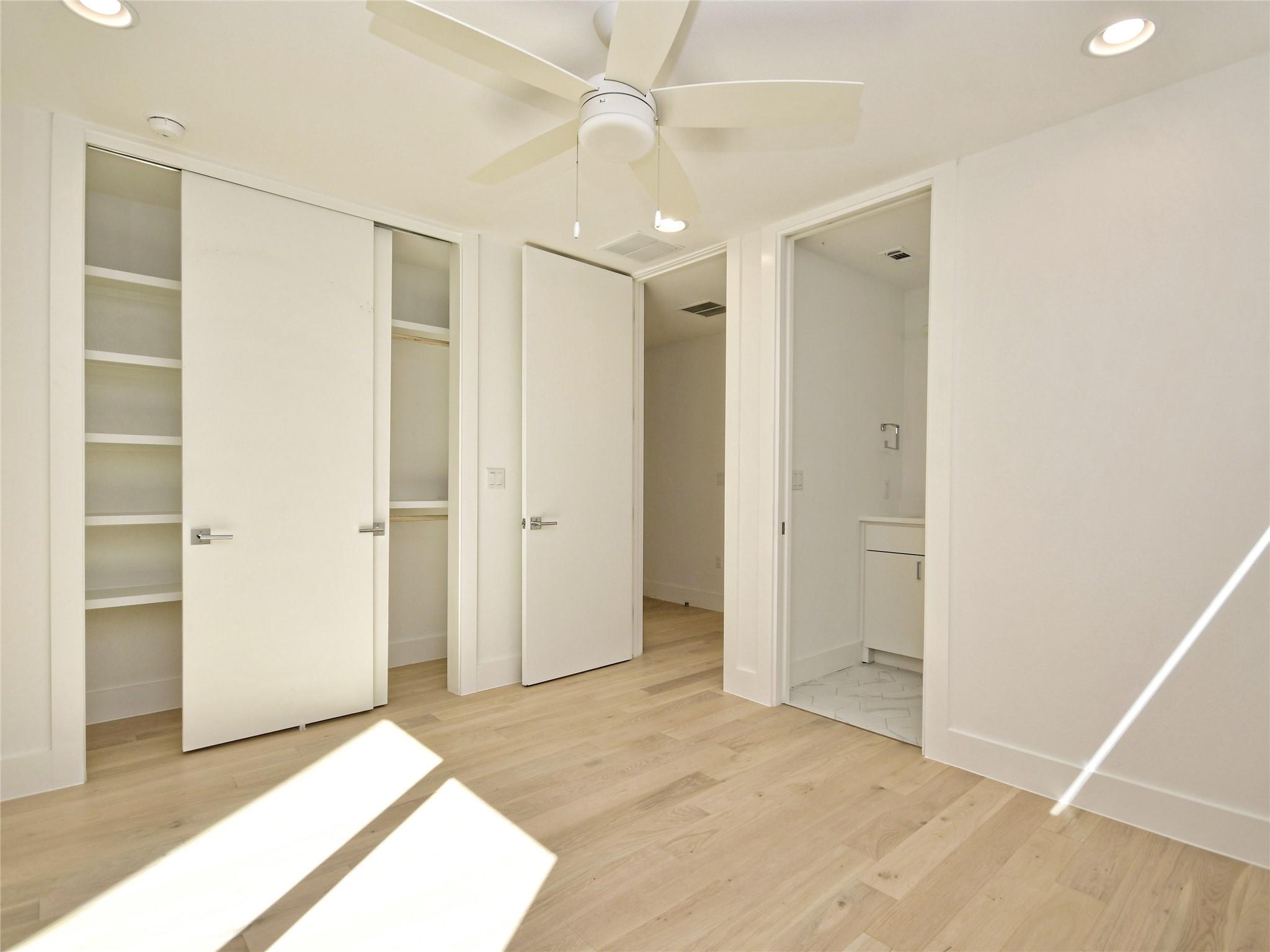 3406 E 17th St # 3, Austin, TX 78721