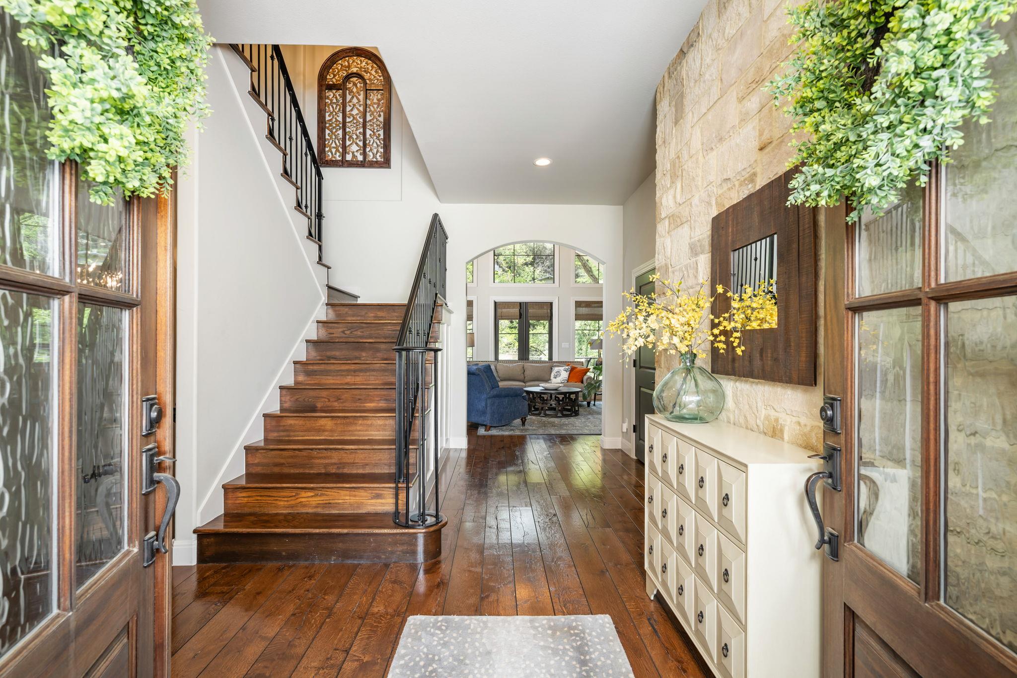 1771 Edgewater Fls, Canyon Lake, TX 78133