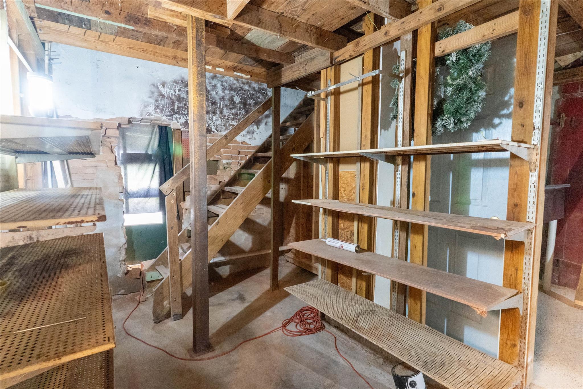 110 E Clark St E, Bartlett, TX 76511