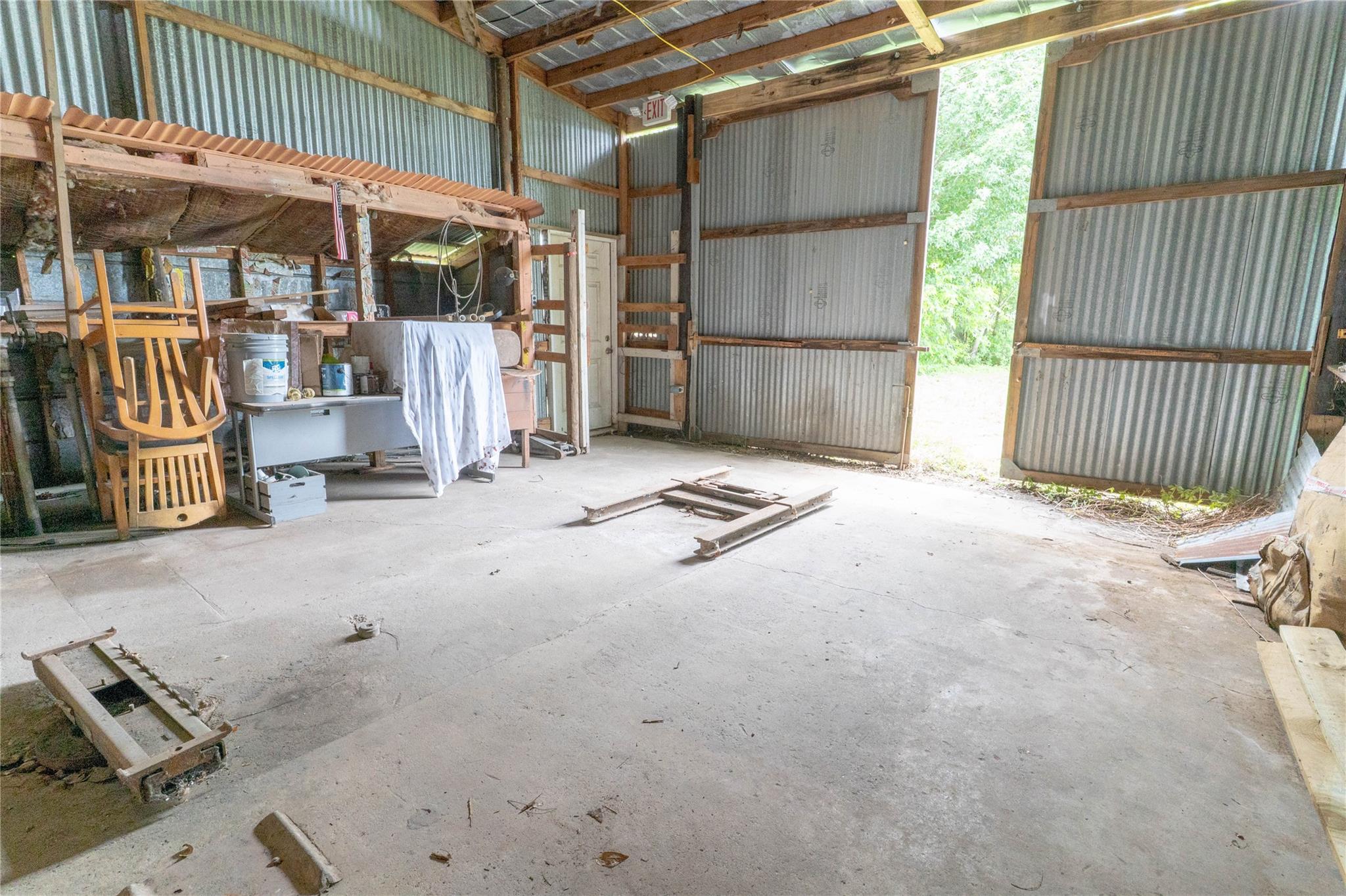 110 E Clark St E, Bartlett, TX 76511