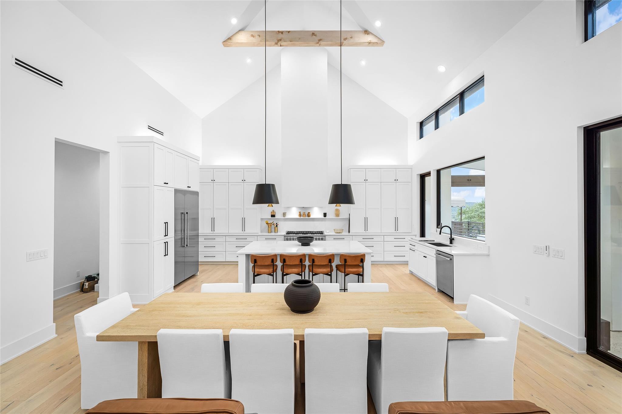 708 Watercliffe Dr, Leander, TX 78645