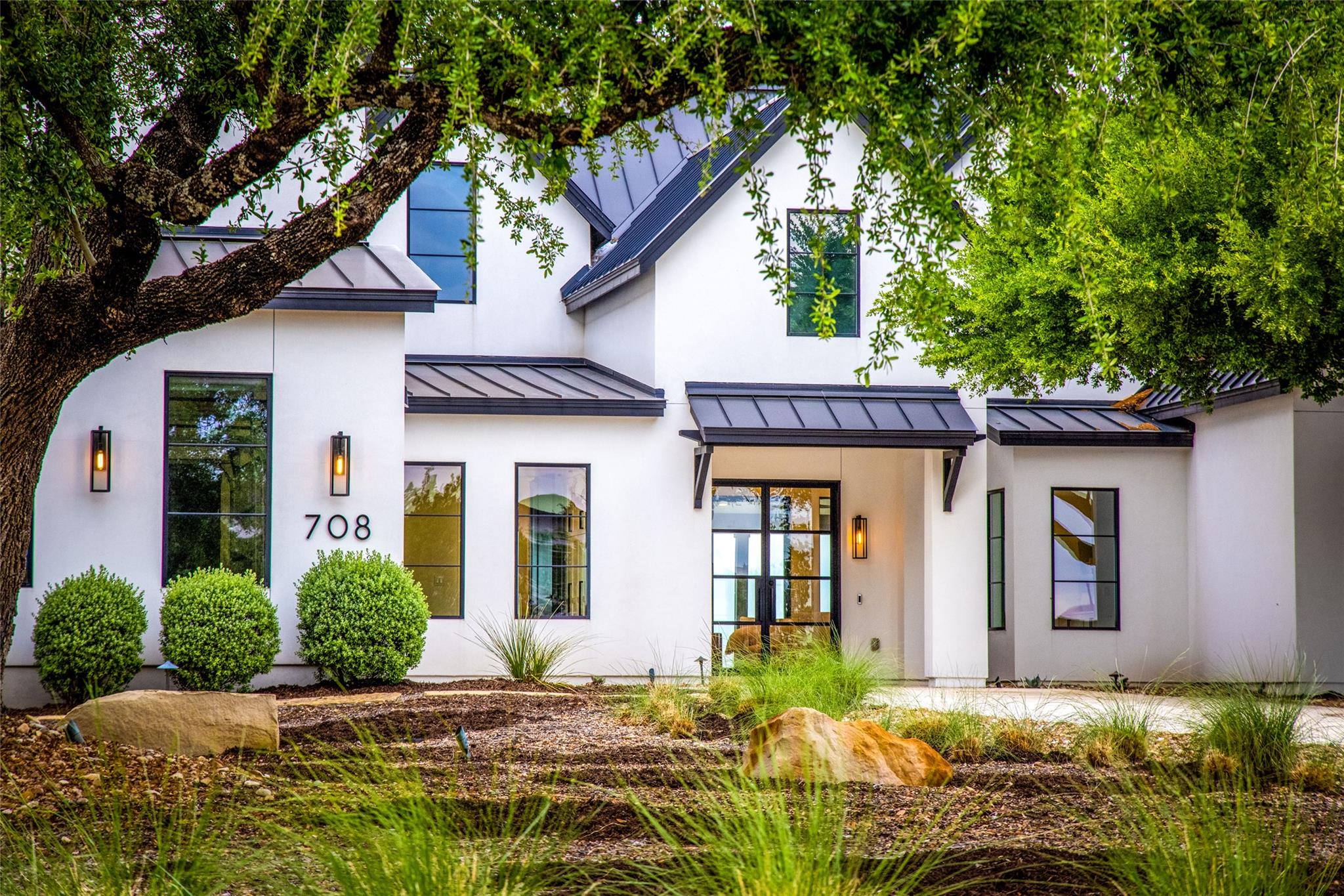 708 Watercliffe Dr, Leander, TX 78645