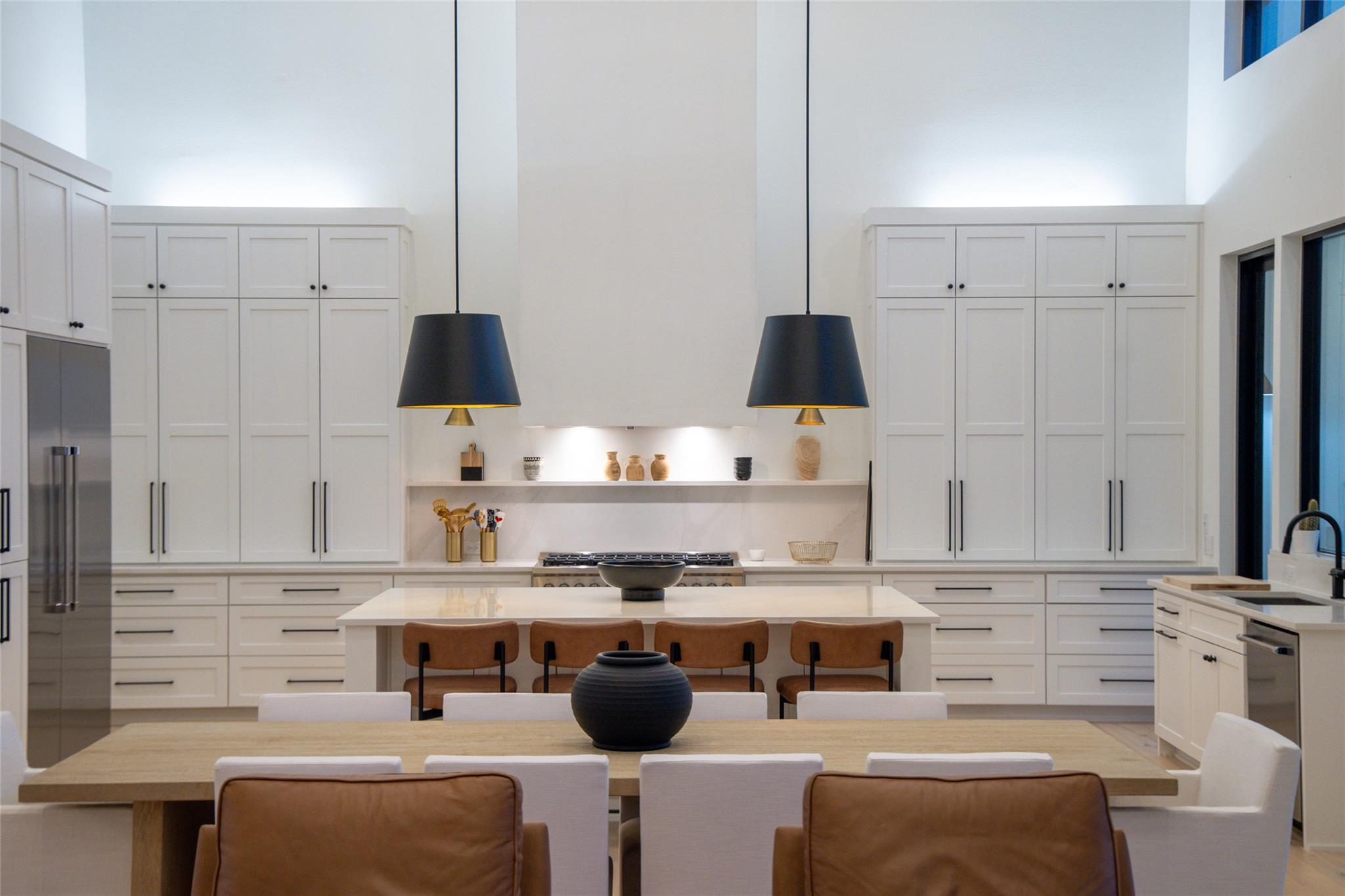 708 Watercliffe Dr, Leander, TX 78645