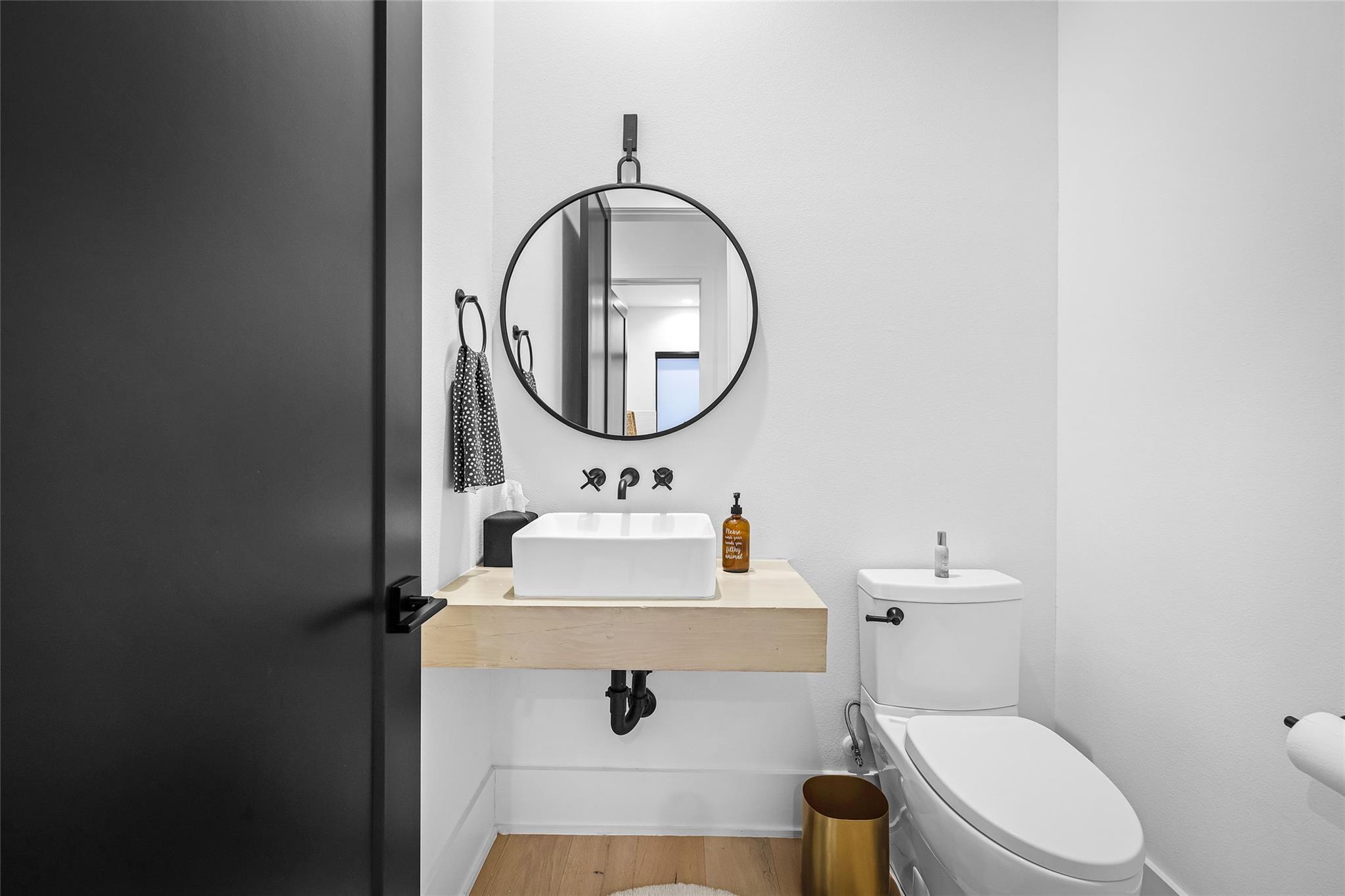 708 Watercliffe Dr, Leander, TX 78645