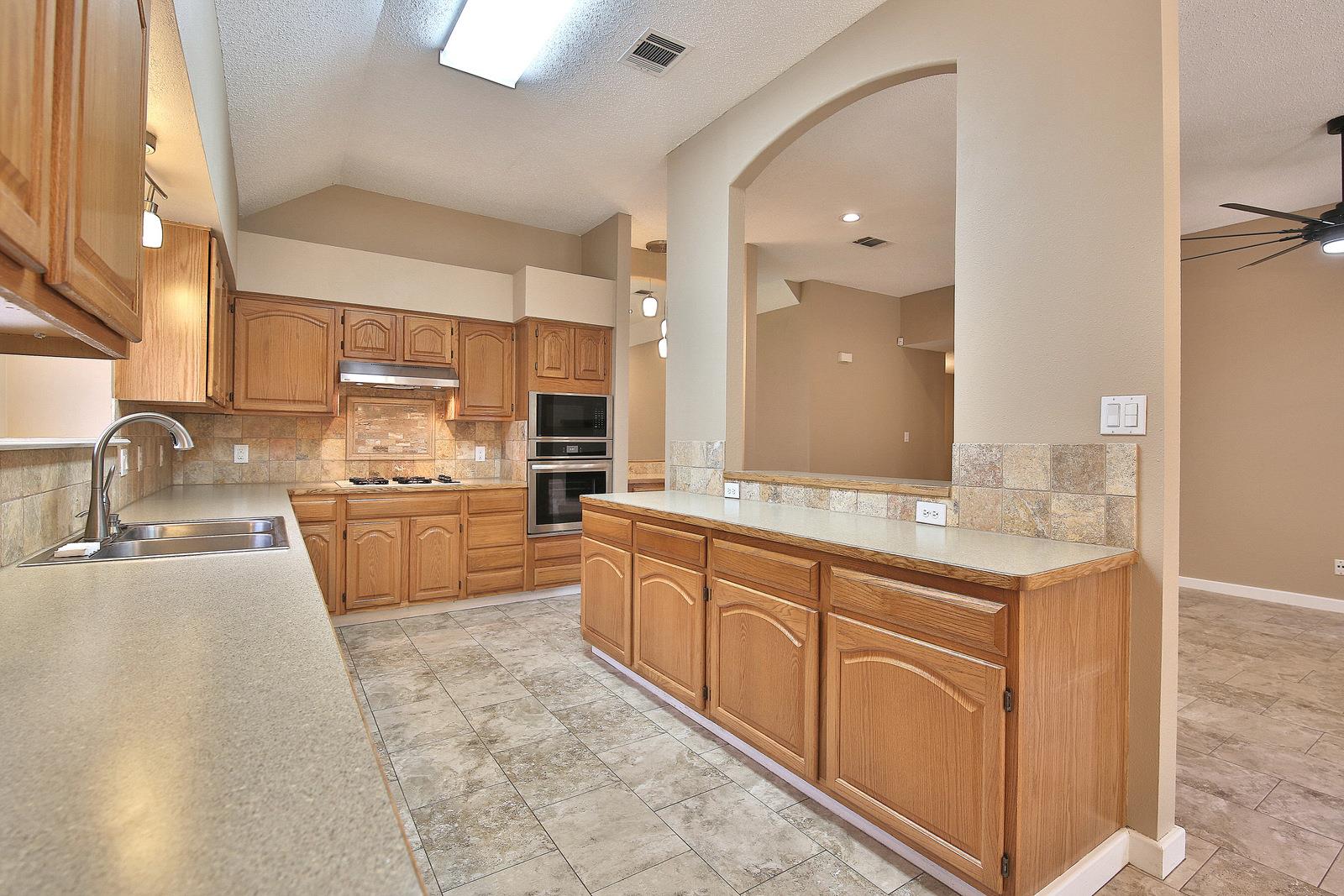 13301 Tamayo Dr, Austin, TX 78729