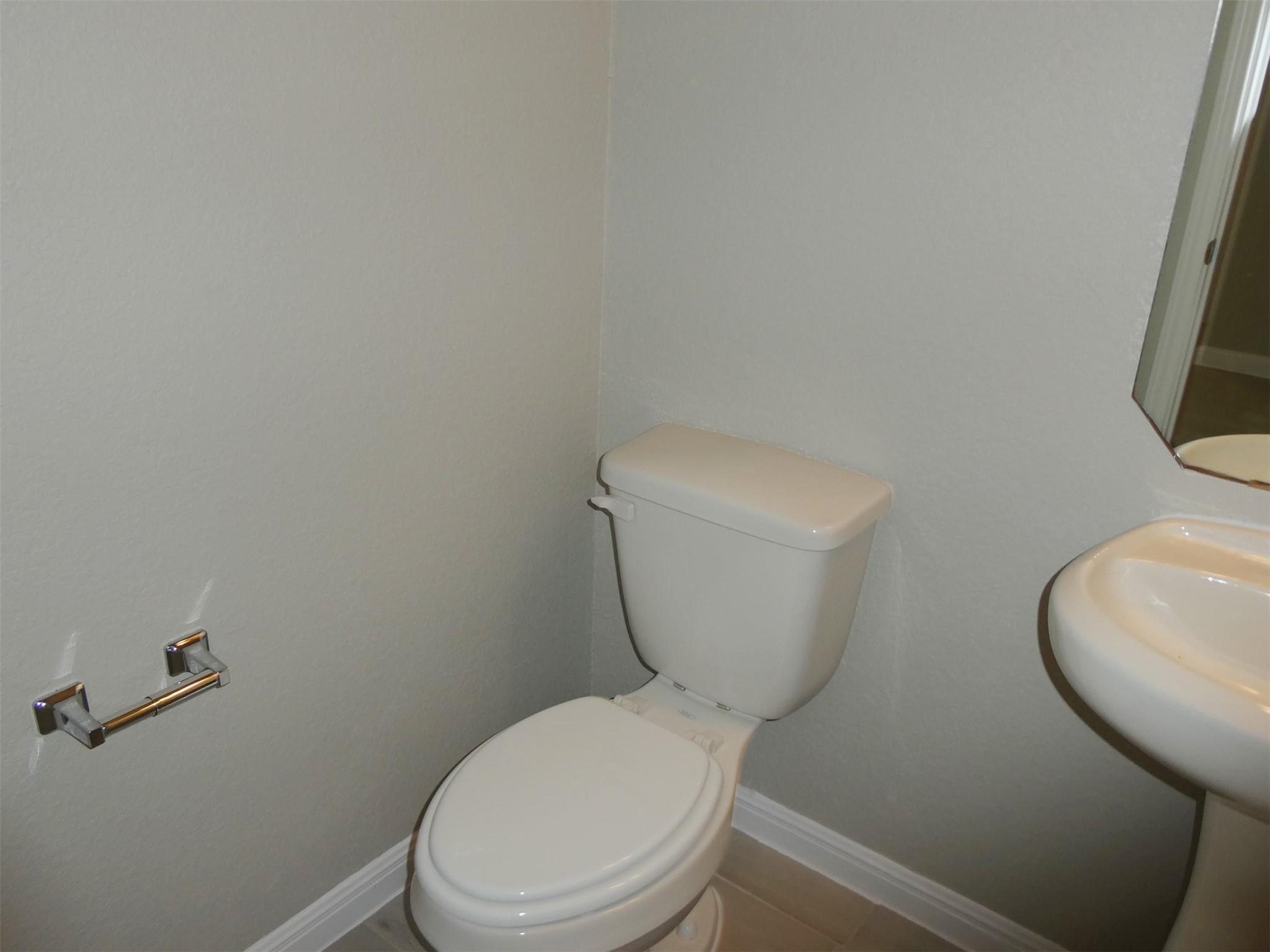 132 Caterpillar Ln, Georgetown, TX 78628