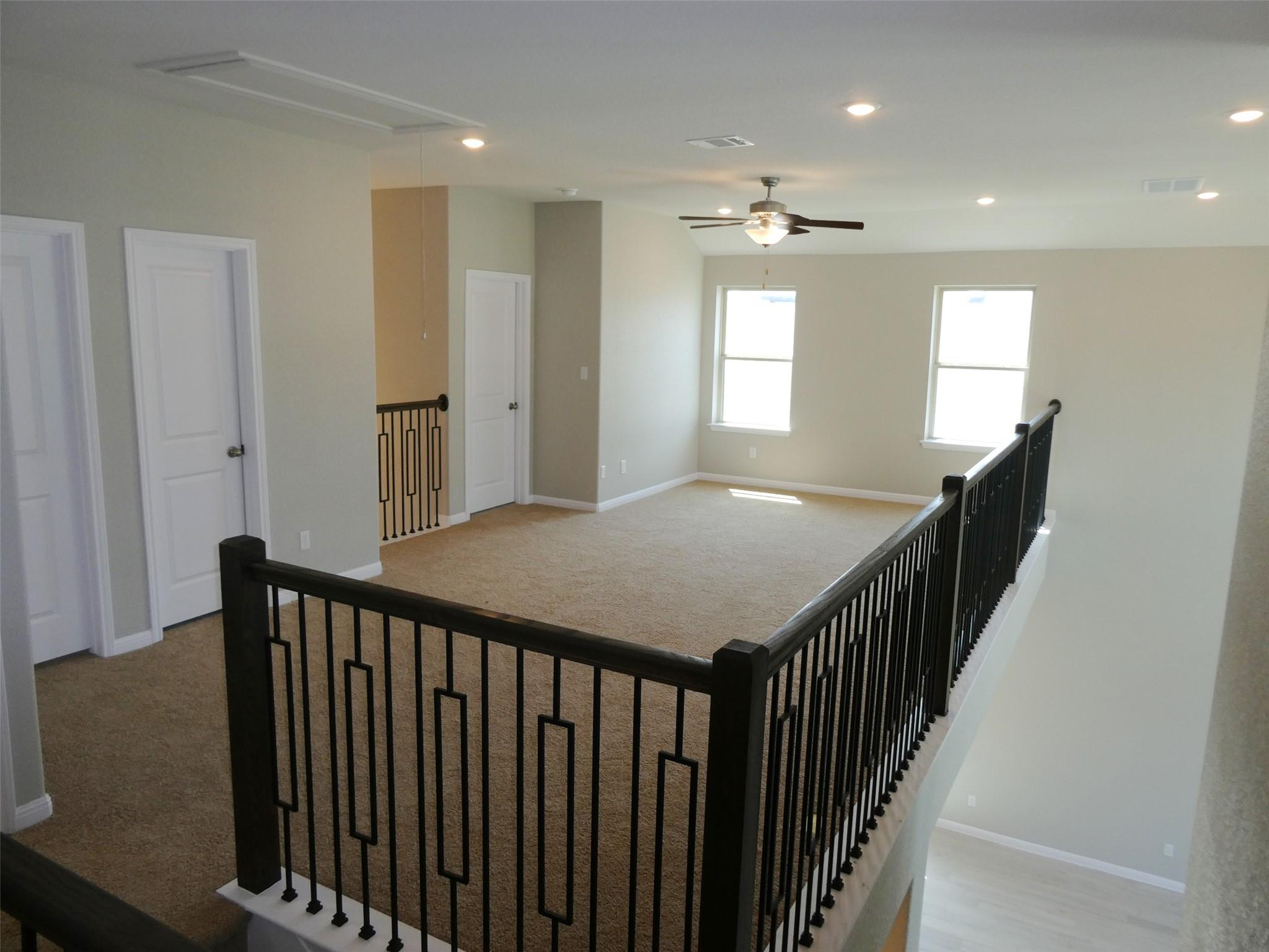 132 Caterpillar Ln, Georgetown, TX 78628