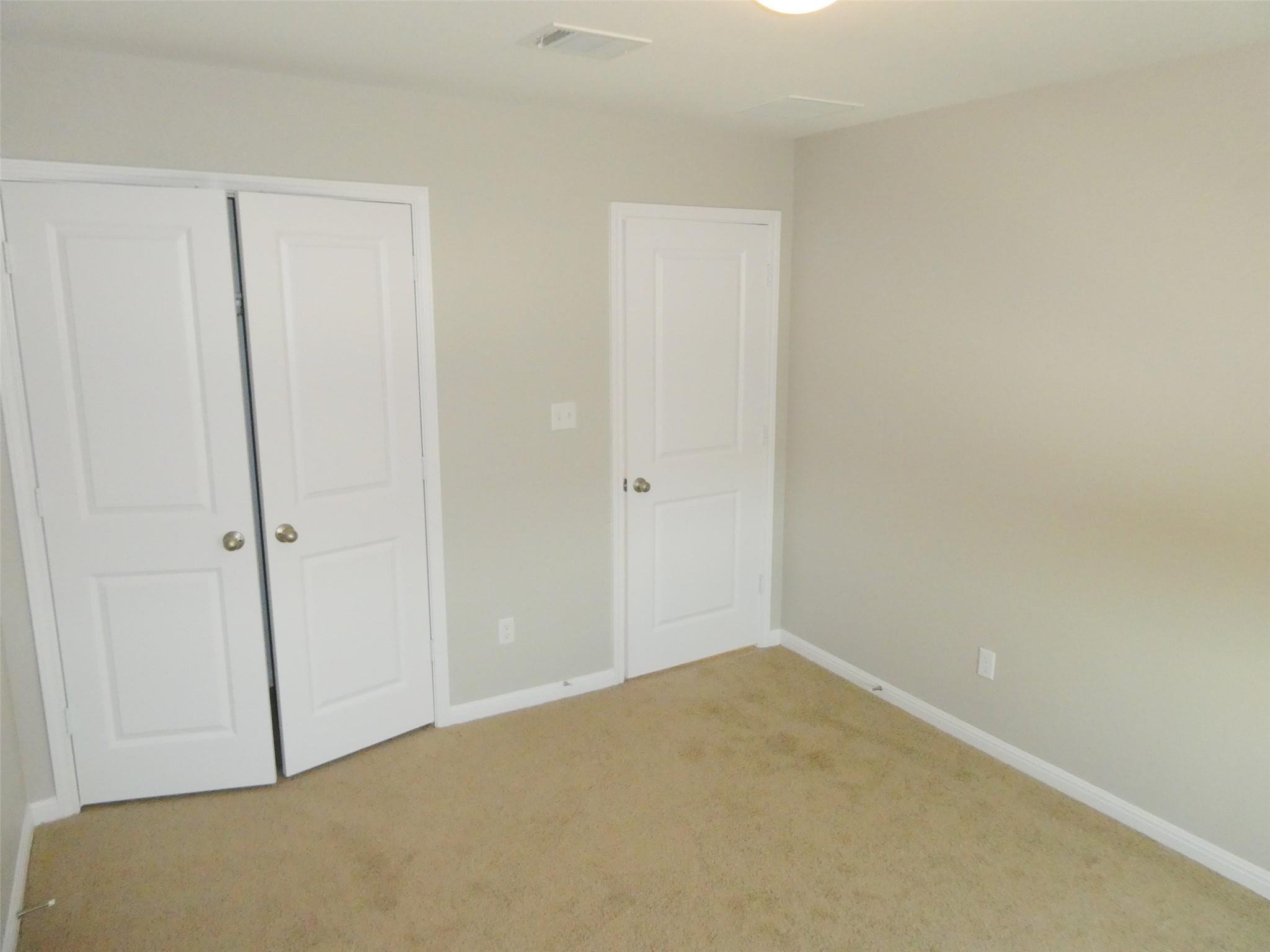 132 Caterpillar Ln, Georgetown, TX 78628