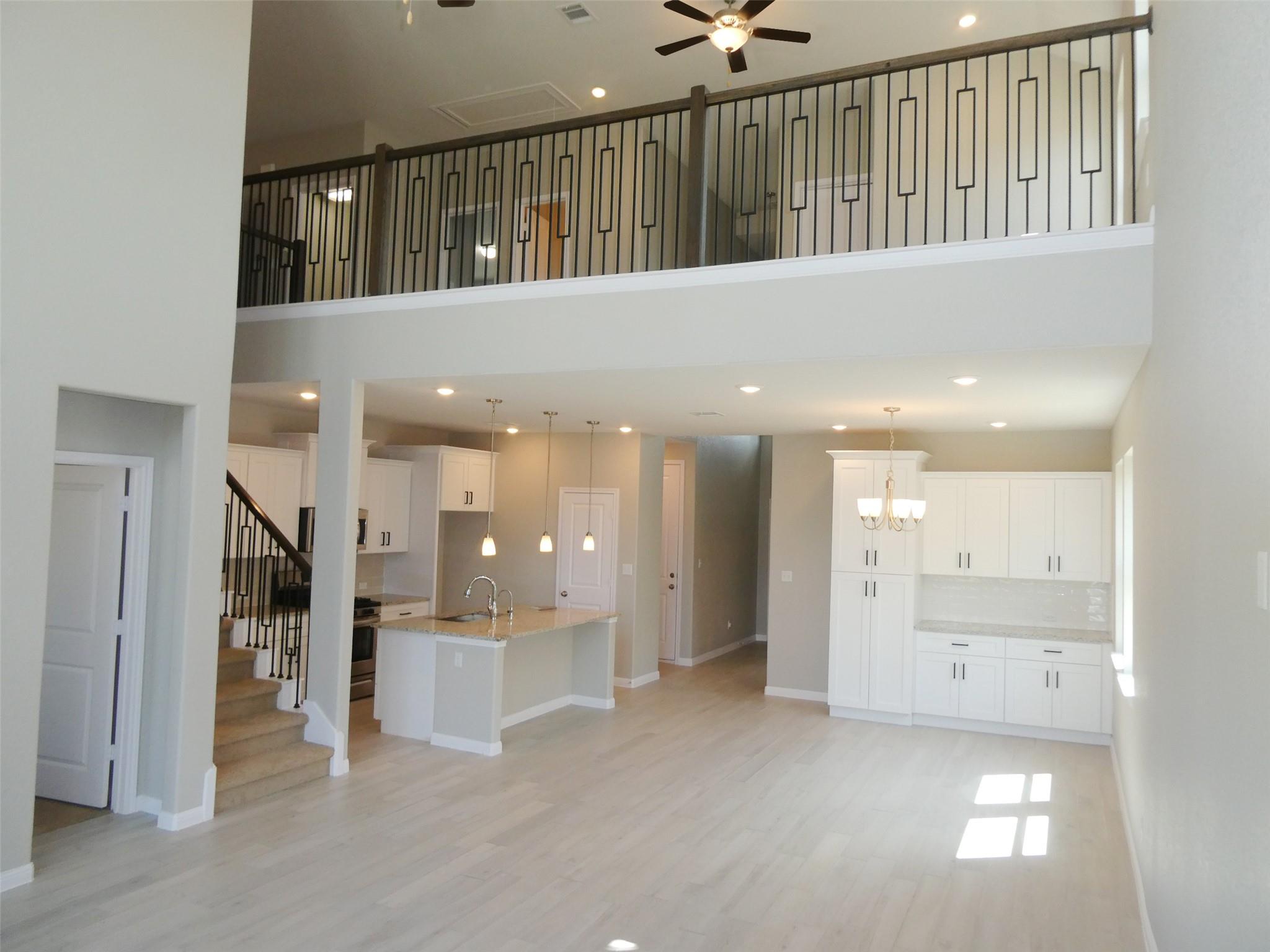 132 Caterpillar Ln, Georgetown, TX 78628