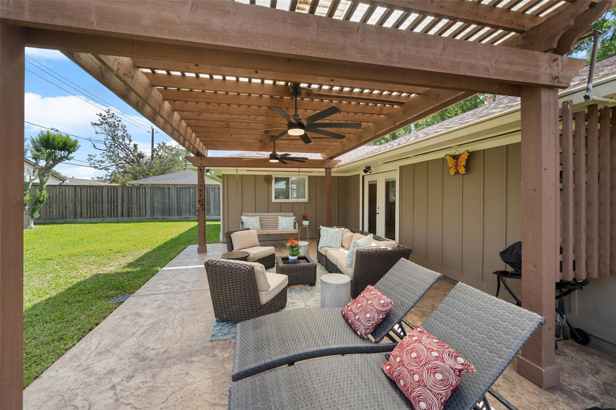 2523 Droxford Dr, Houston, TX 77008