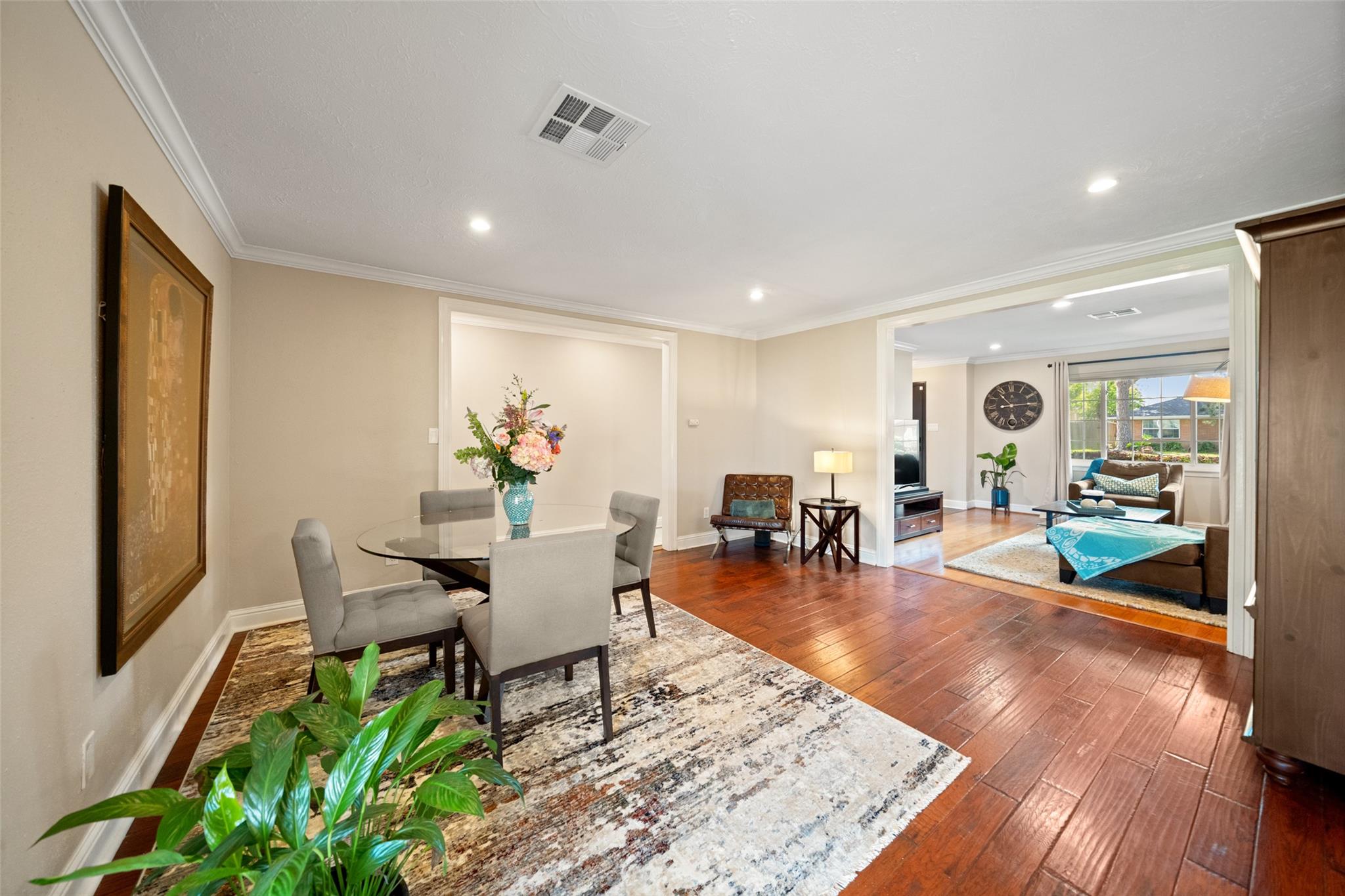 2523 Droxford Dr, Houston, TX 77008