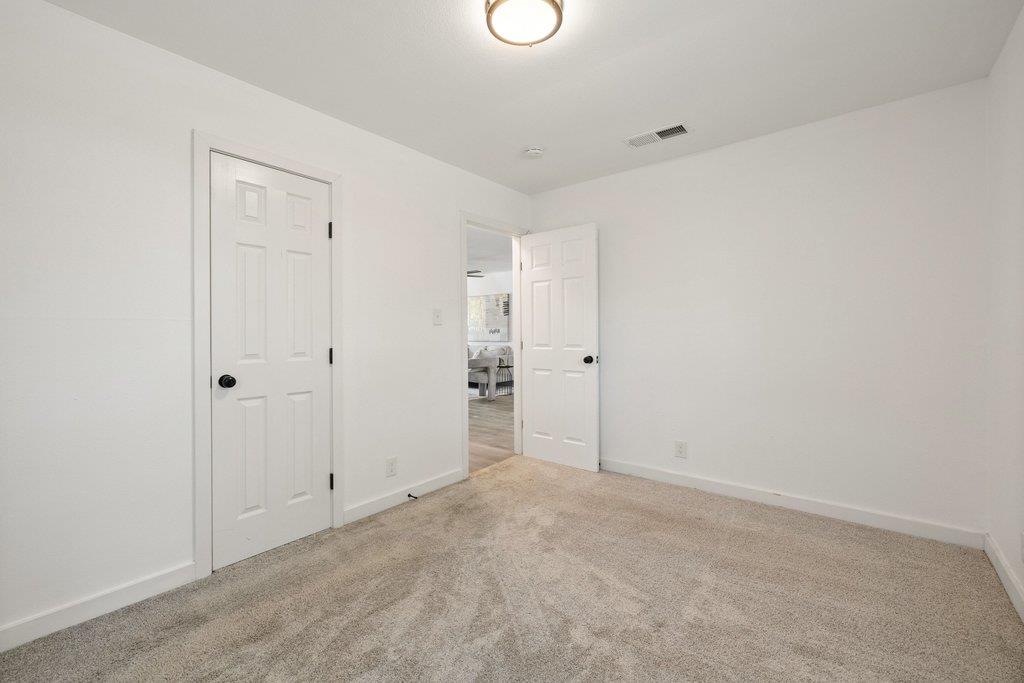 9704 Oriole Dr, Austin, TX 78753