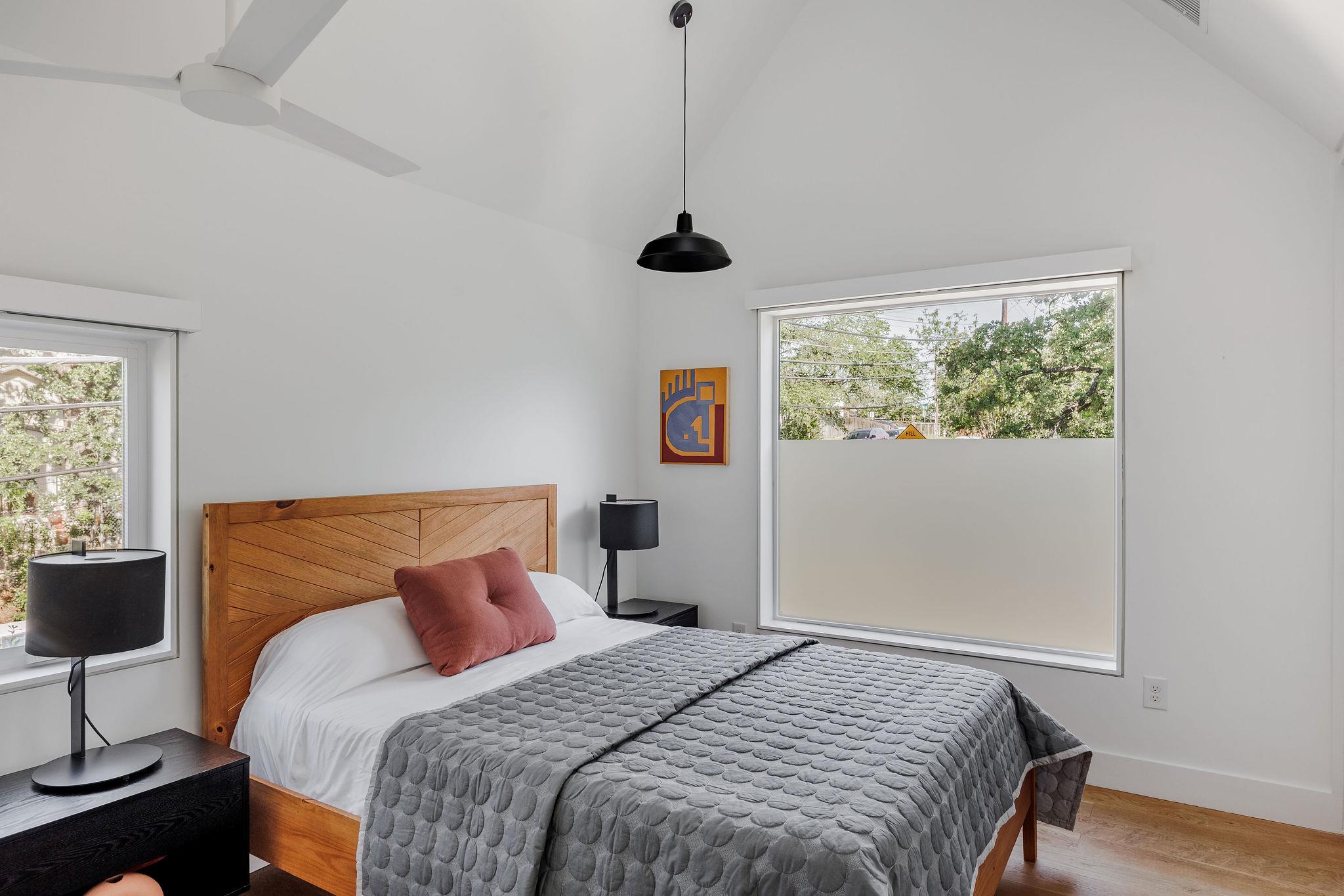 2700 E 12th St, Austin, TX 78702