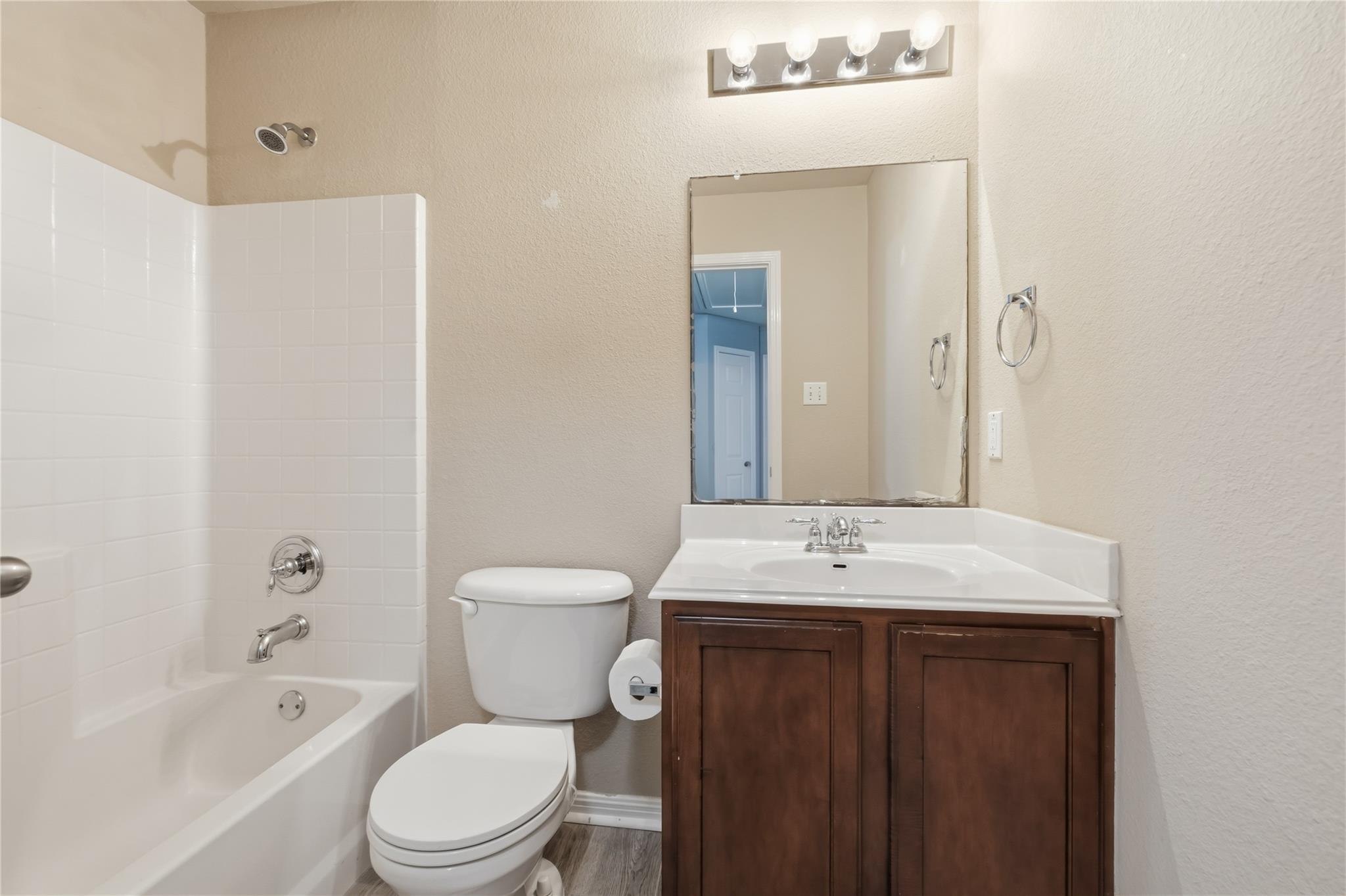 18536 Blue Pond Dr, Pflugerville, TX 78660