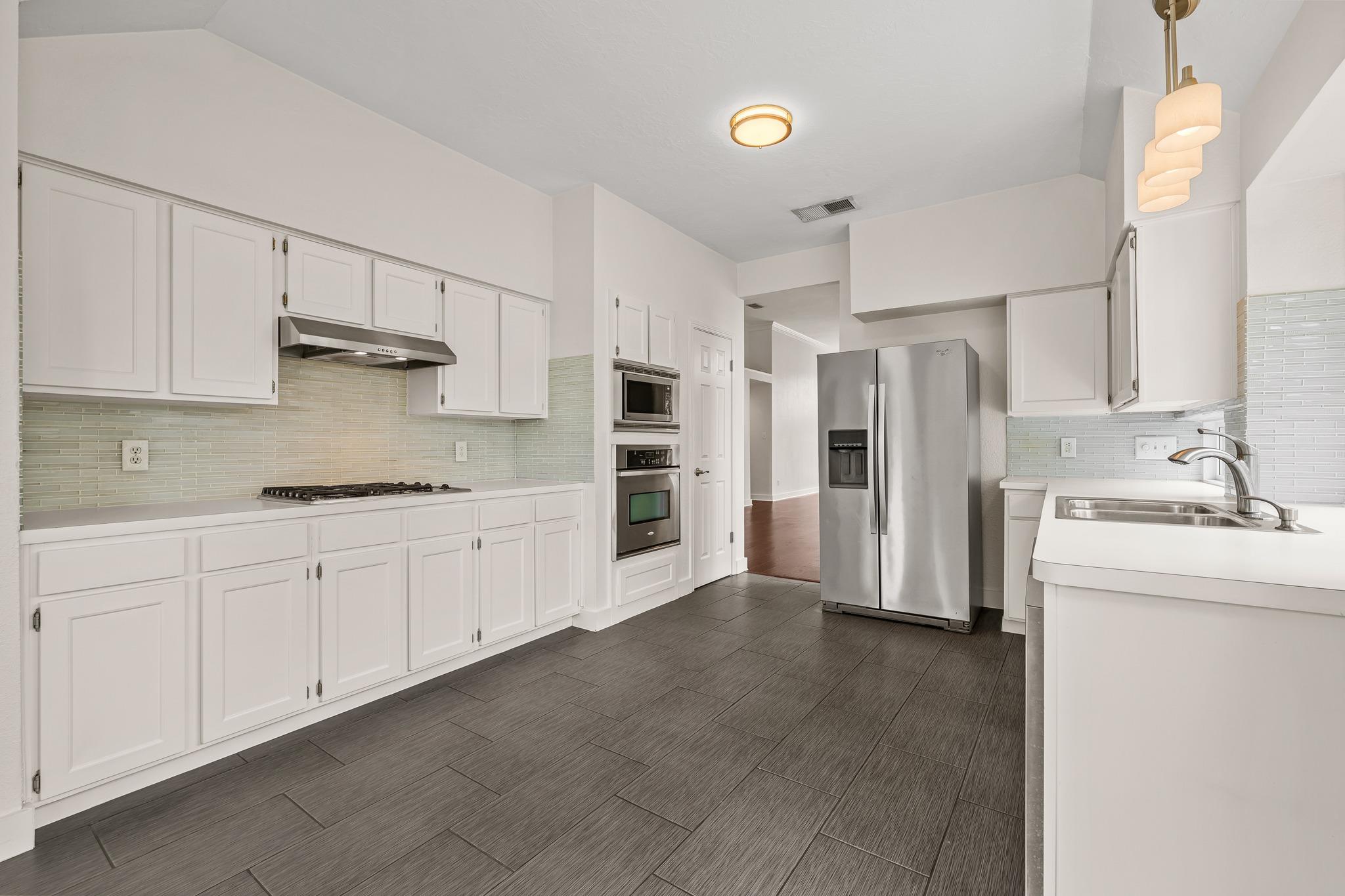 16920 E Dorman Dr, Round Rock, TX 78681