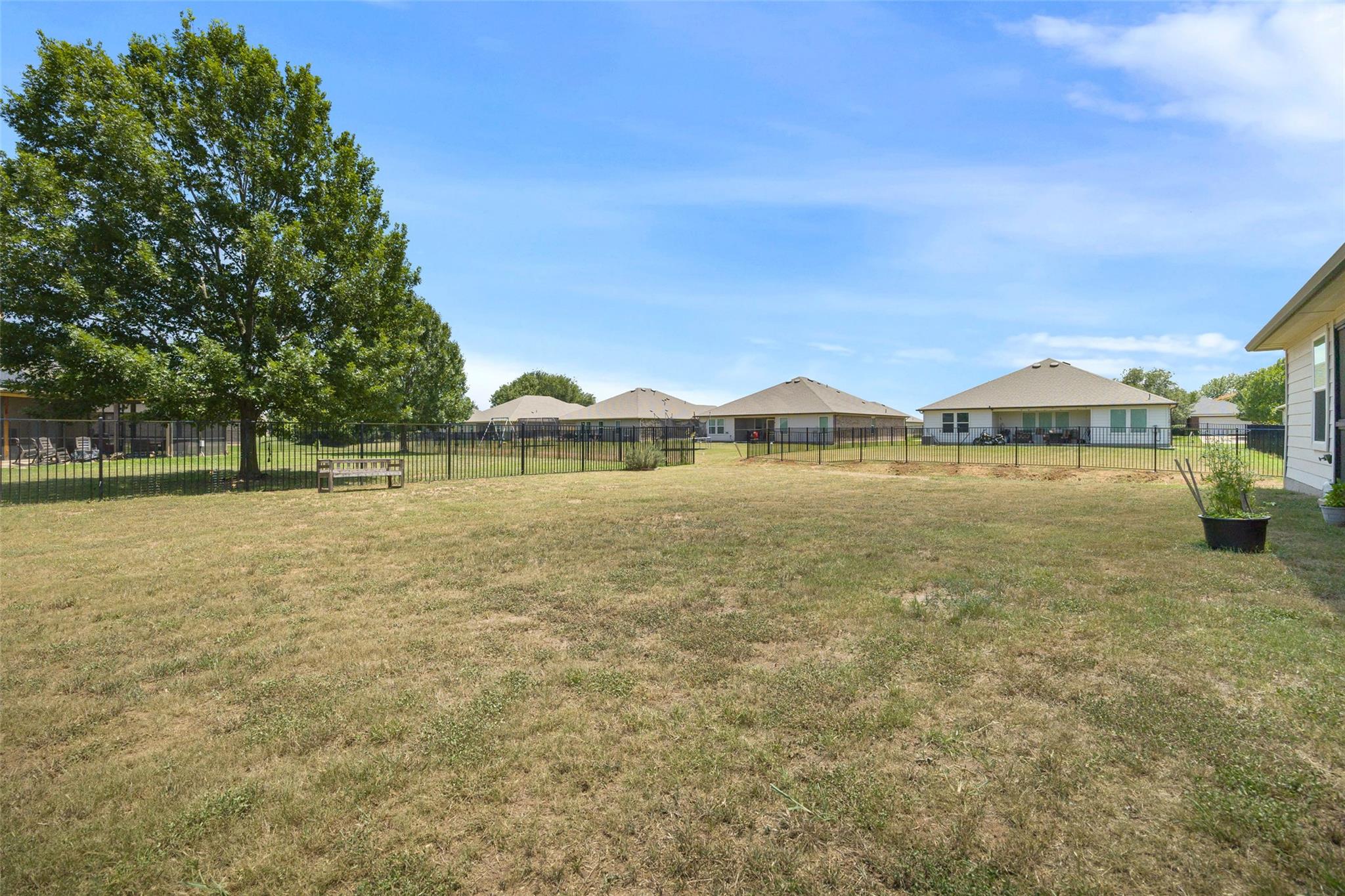 109 Egret Dr, Bastrop, TX 78602