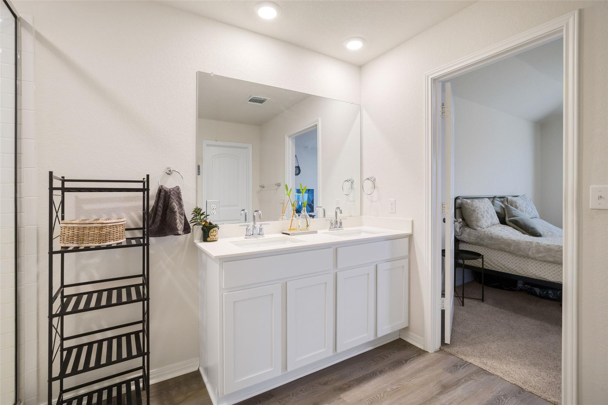 109 Egret Dr, Bastrop, TX 78602