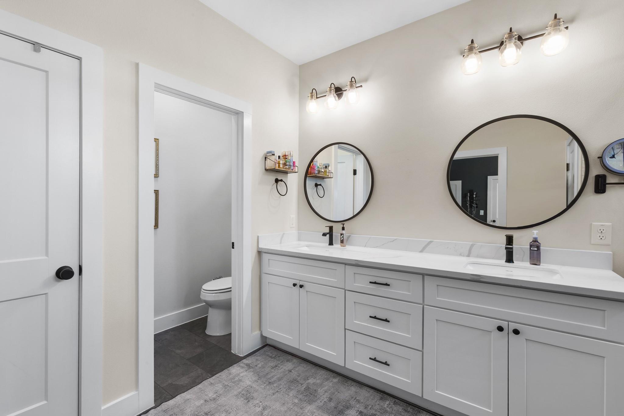 303 W Browning St, Manor, TX 78653