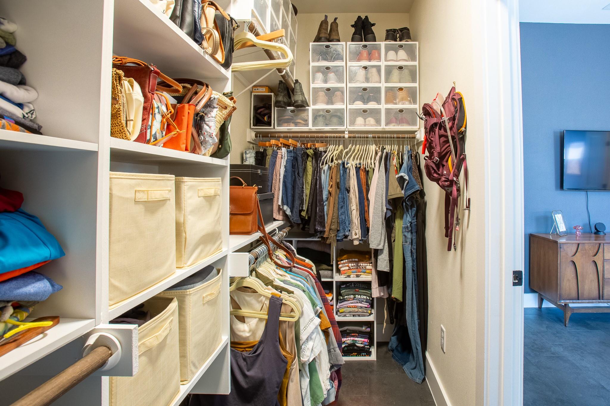 303 W Browning St, Manor, TX 78653