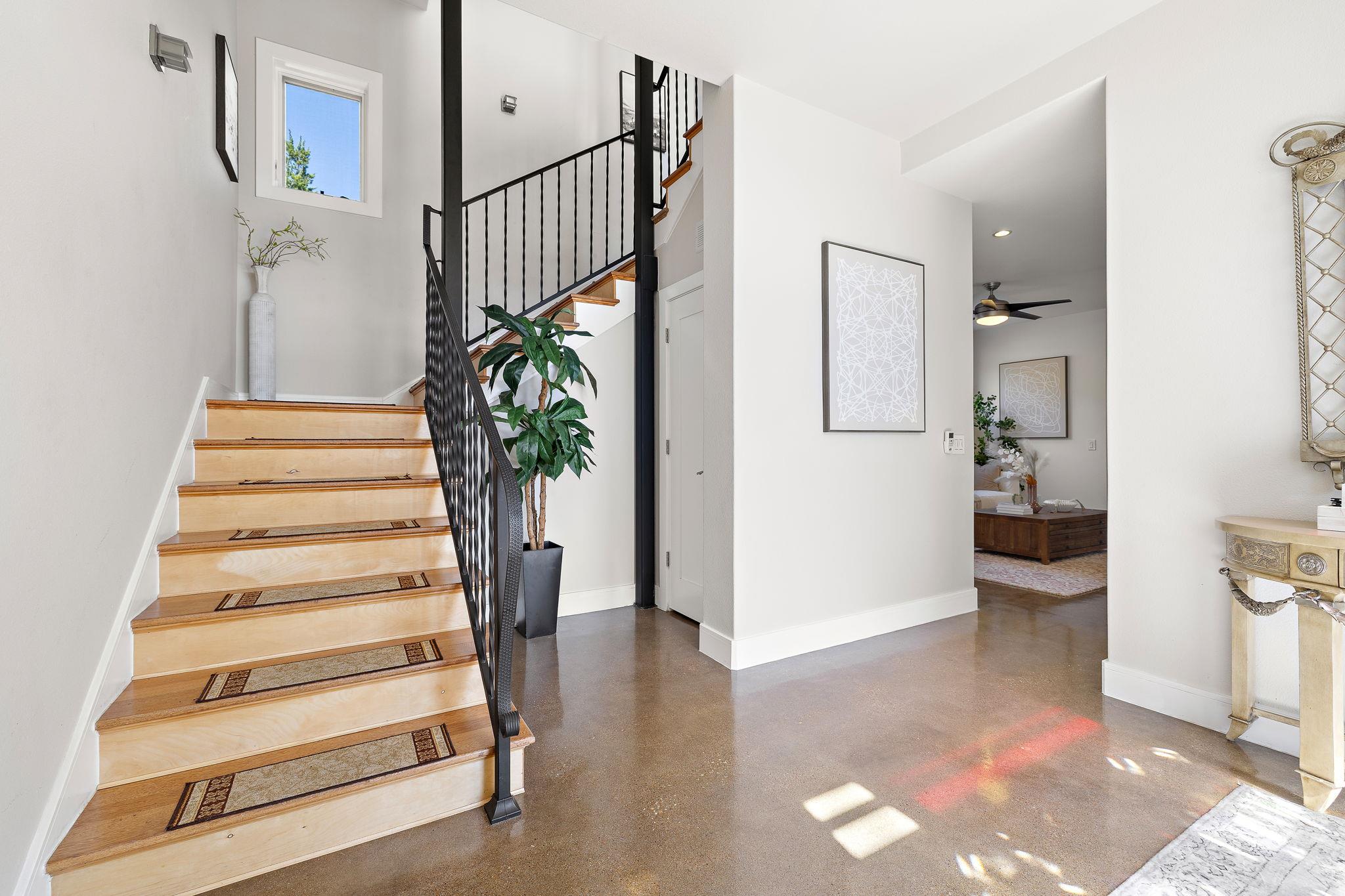 14020 Lake View Dr, Austin, TX 78732