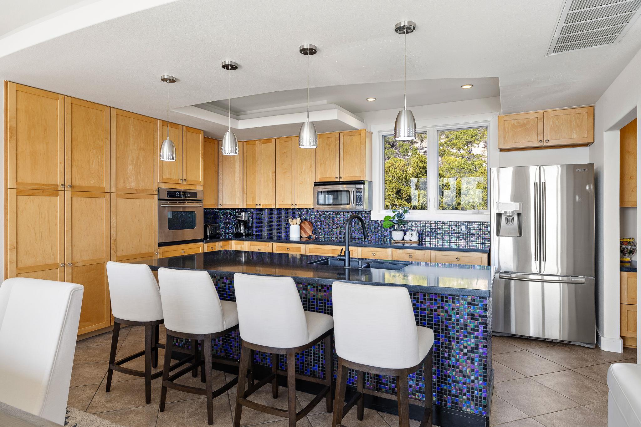 14020 Lake View Dr, Austin, TX 78732