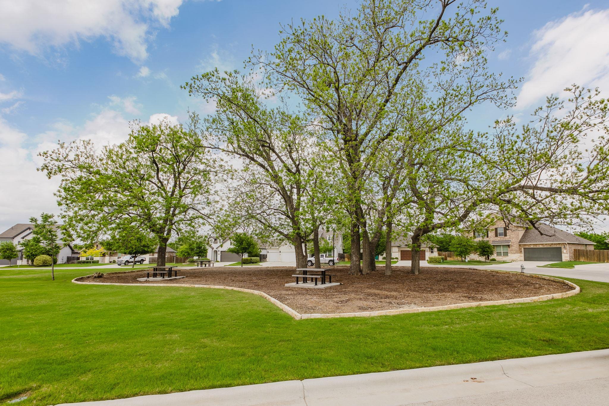 2021 Matlock Cir, Hutto, TX 78634