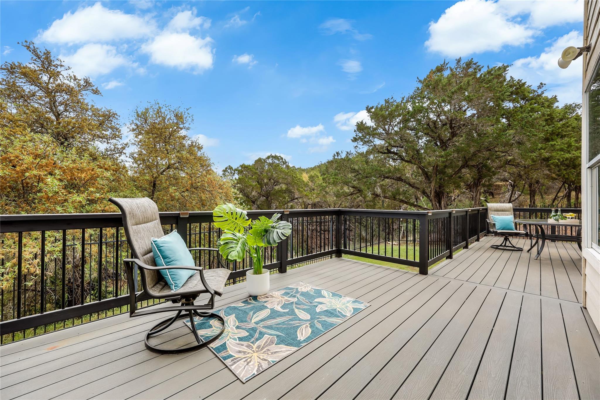 21825 Surrey Ln, Lago Vista, TX 78645