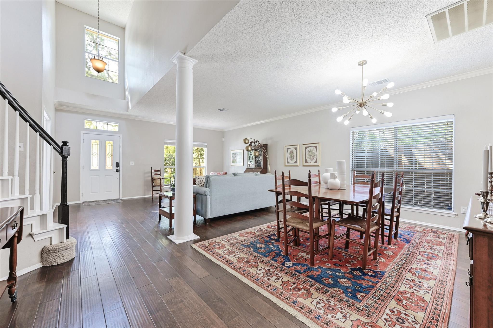 10906 Redgate Ln, Austin, TX 78739