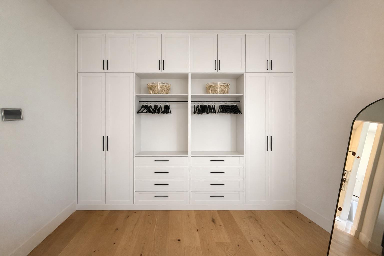 401 Rogart Dr, Spicewood, TX 78669