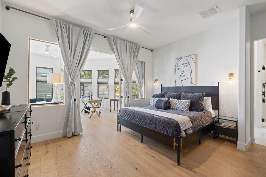 401 Rogart Dr, Spicewood, TX 78669