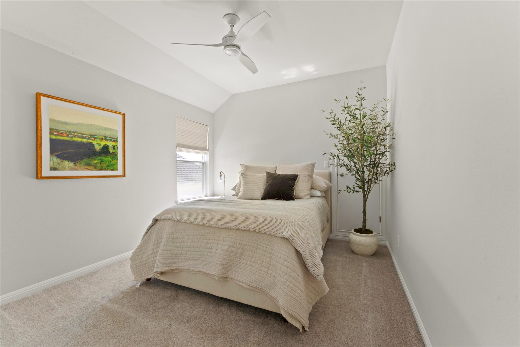 1825 Hazy Hills Loop, Dripping Springs, TX 78620