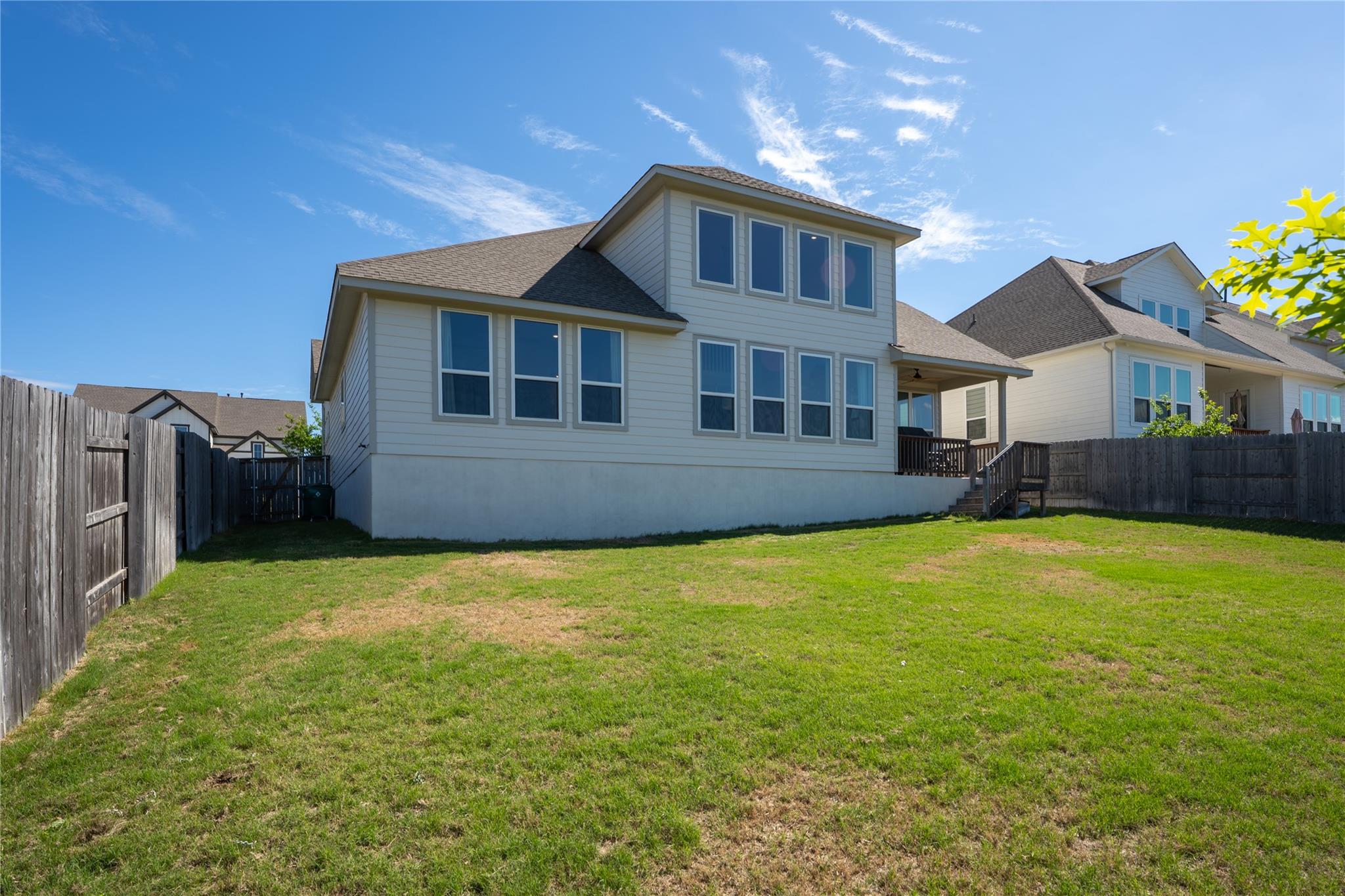 1825 Hazy Hills Loop, Dripping Springs, TX 78620