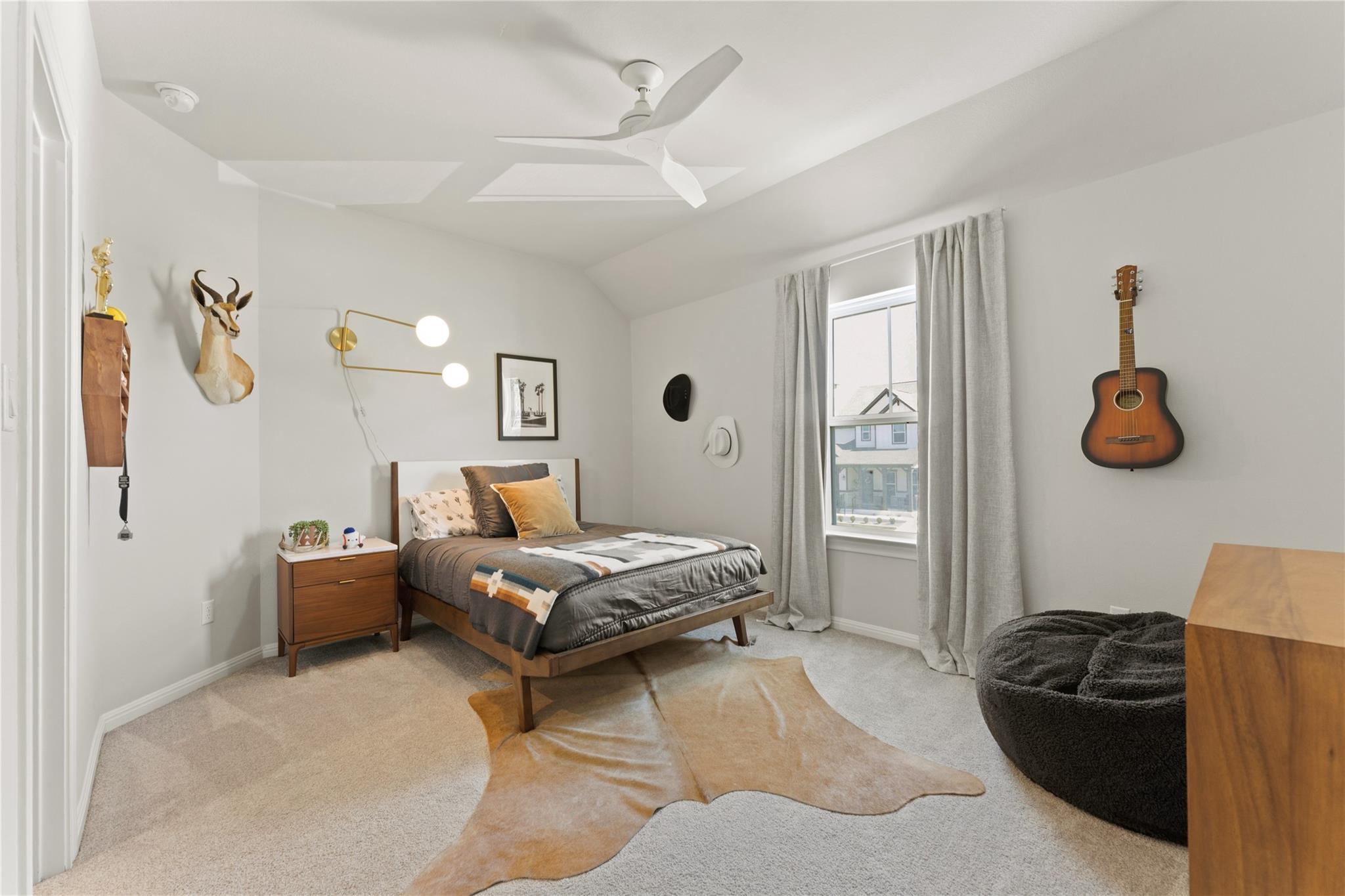 1825 Hazy Hills Loop, Dripping Springs, TX 78620